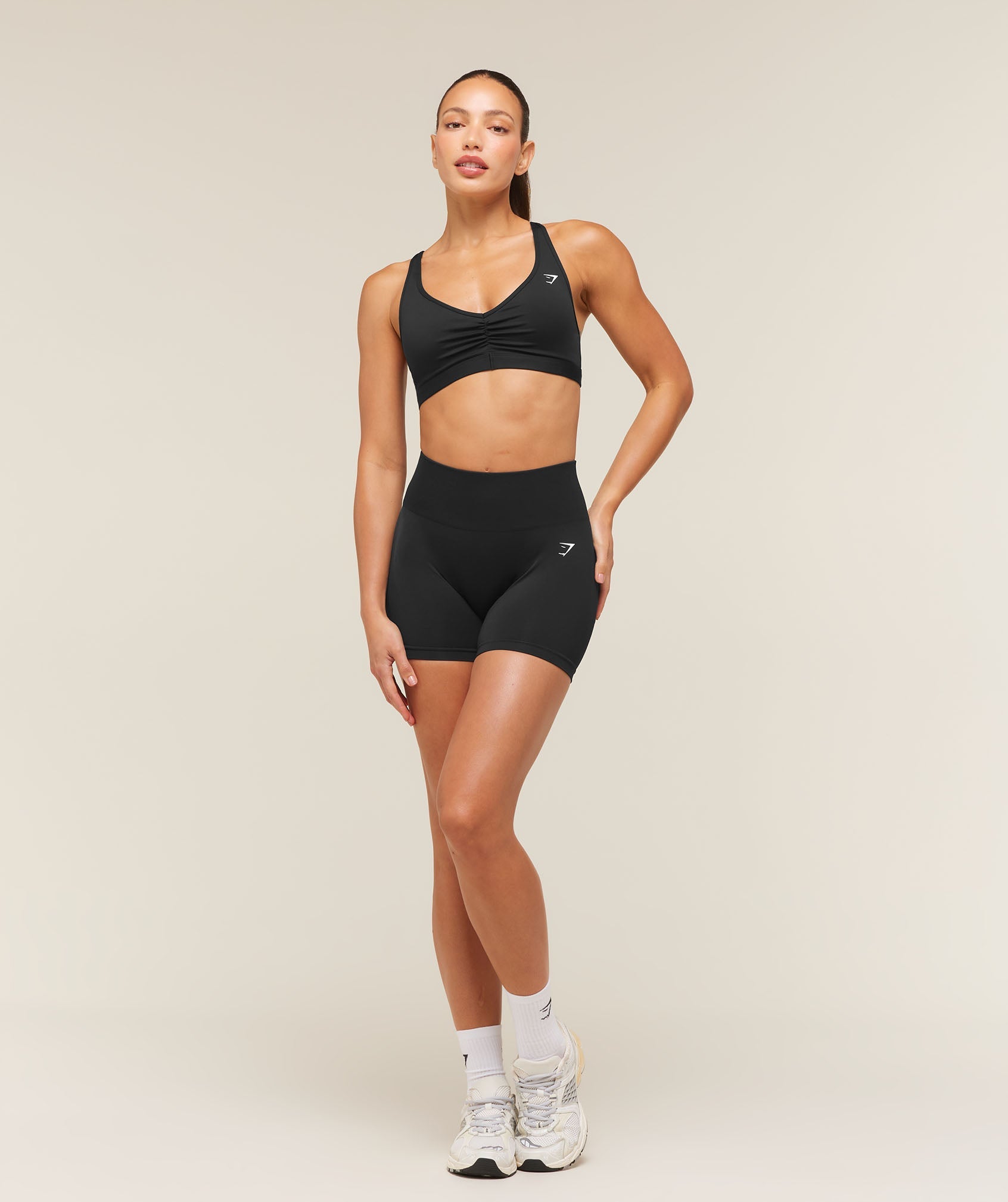 Ruched Sports Bra 2.0 - Black — imagem 6