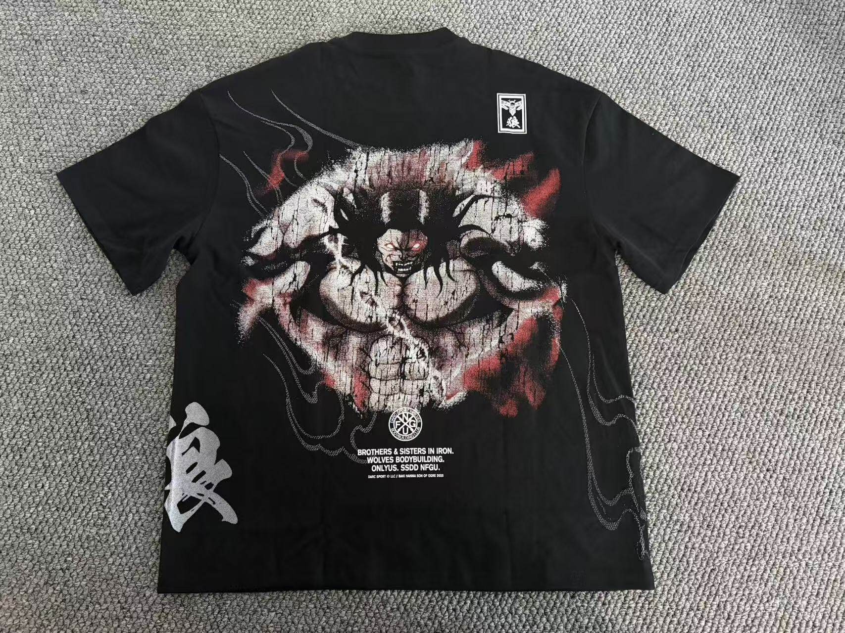 Drop Camiseta Darc Sport x Baki Hanma.