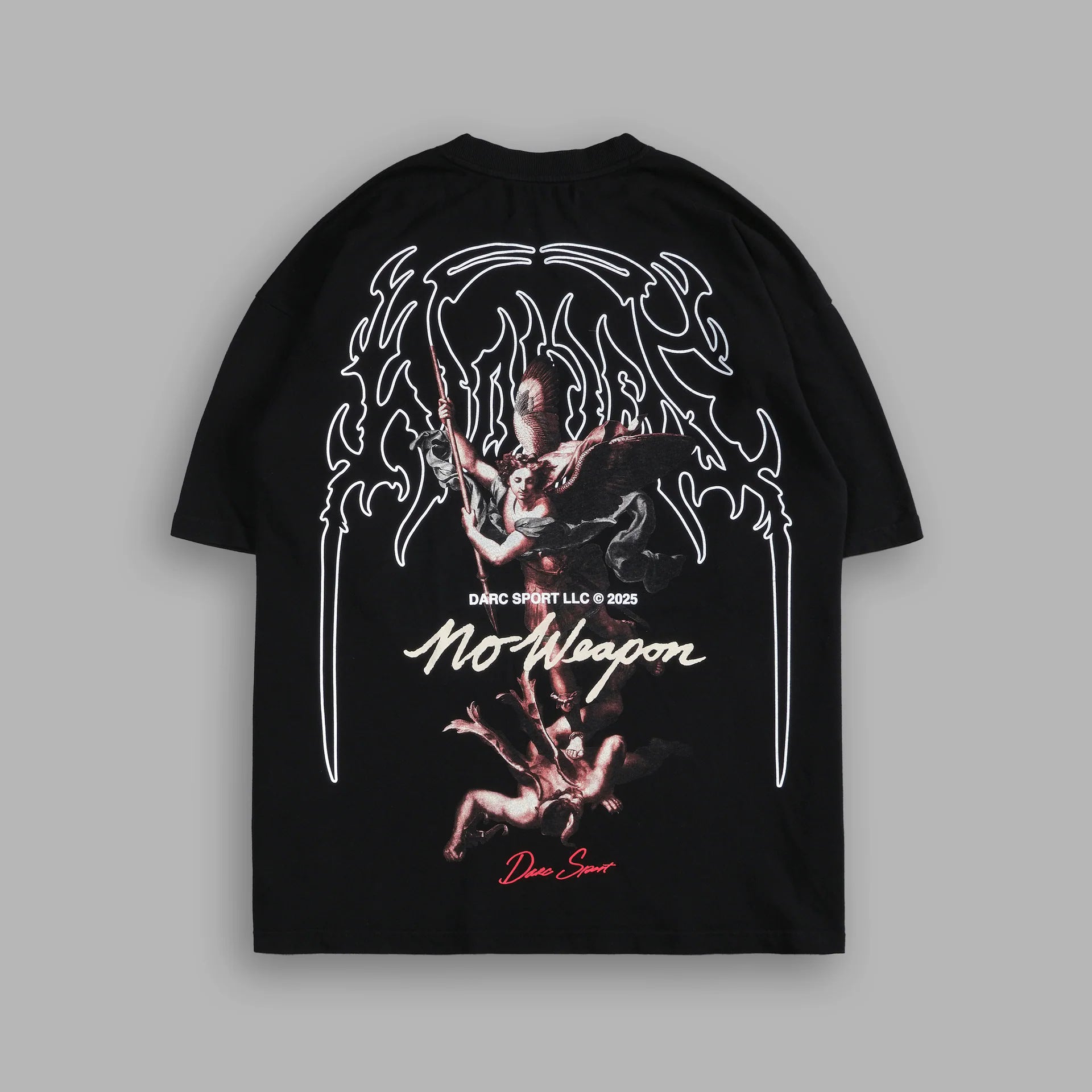Camiseta Oversized Darc Sport No Weapon