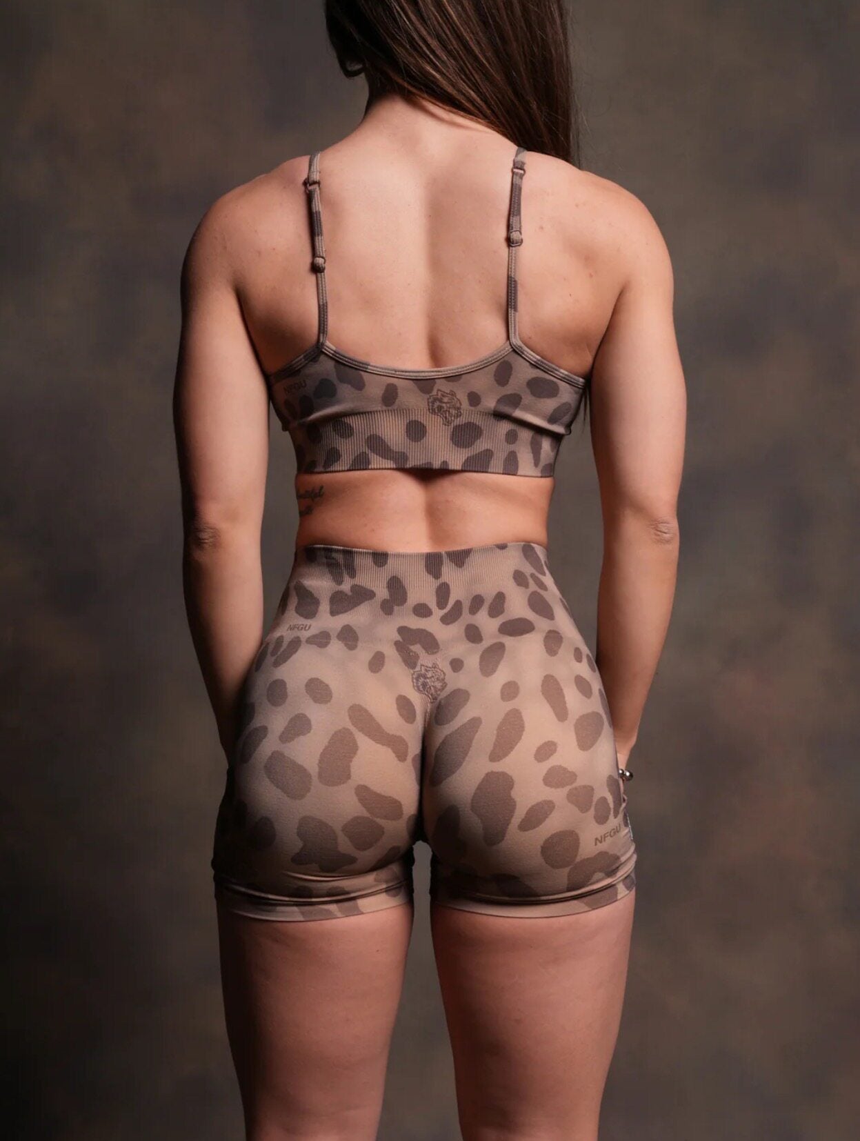 Conjunto Ferminino Darc Sport WOLF CHOPPER // CELERITAS MORTE SEAMLESS SET