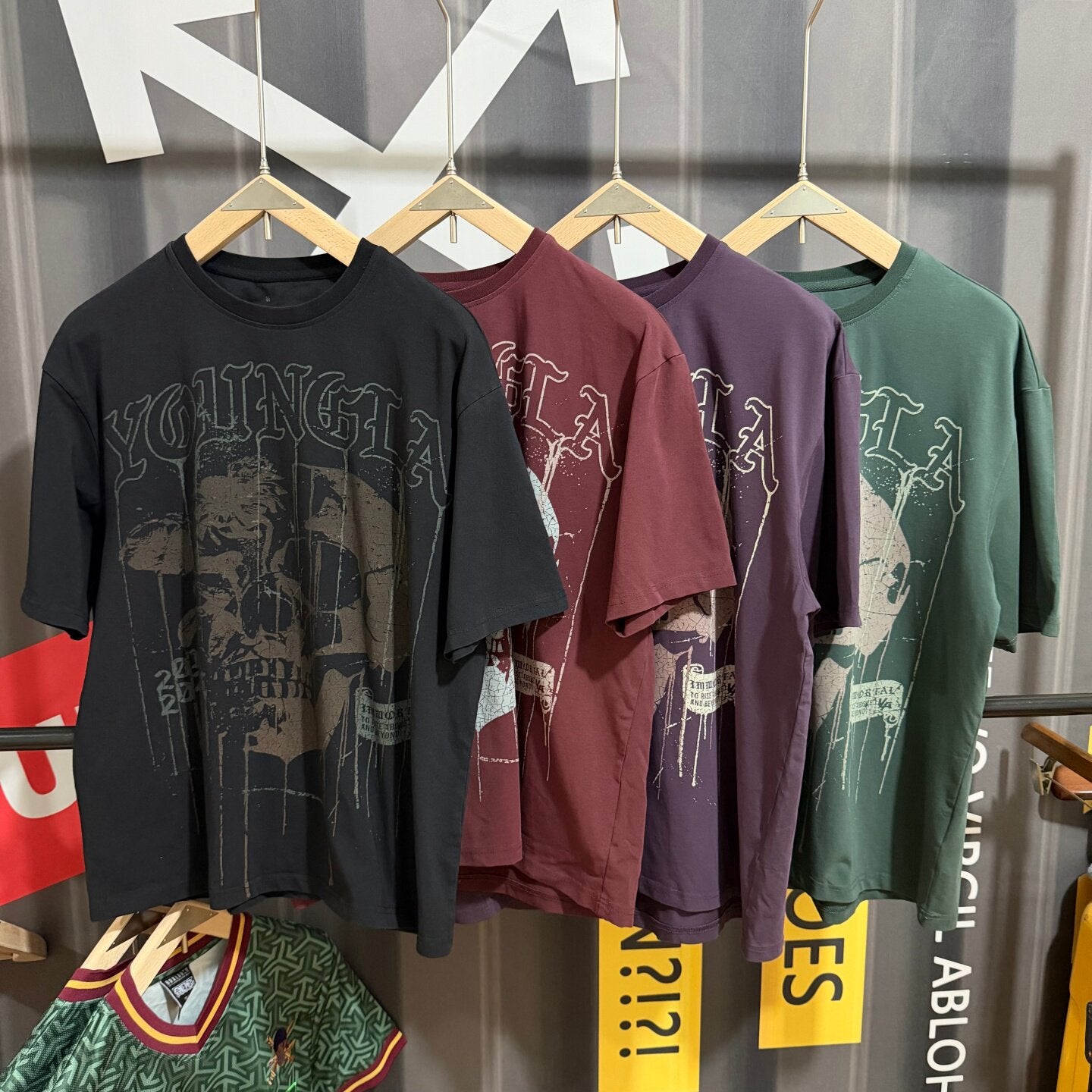 Camiseta Youngla Floral Skull Tees