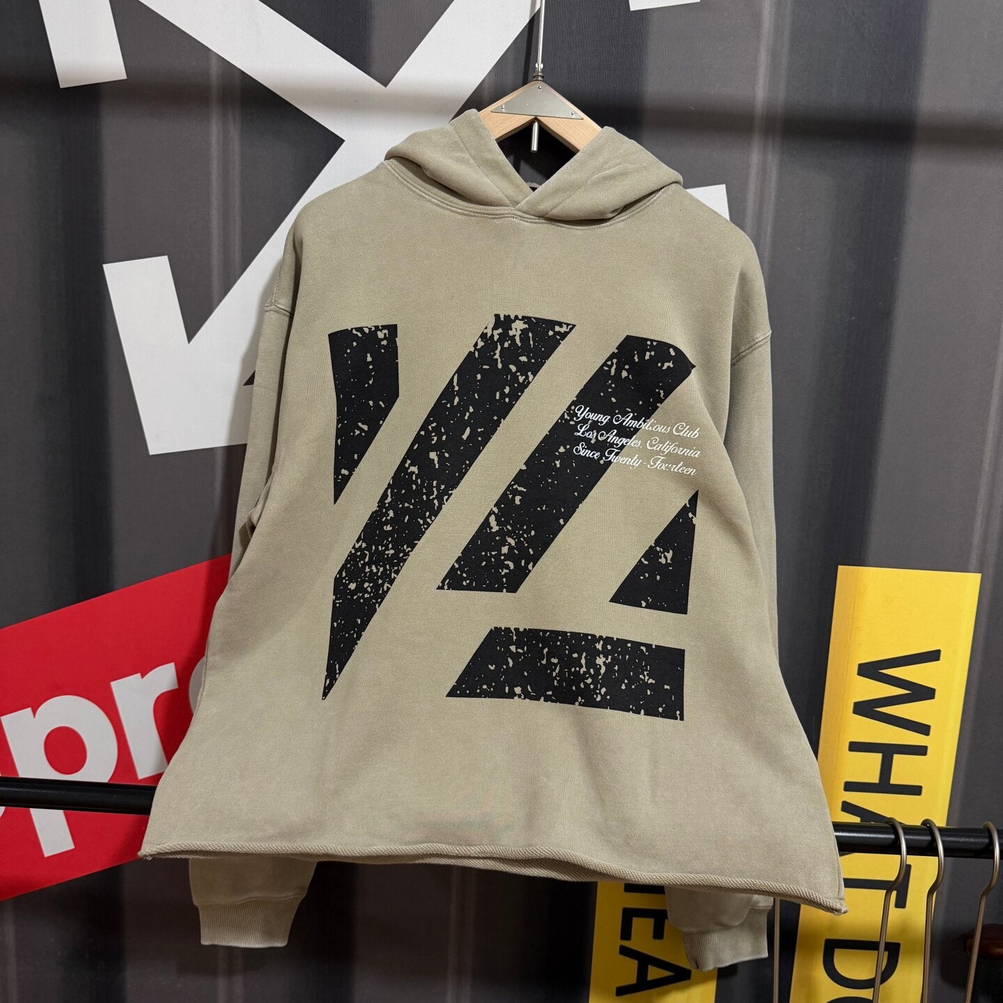 Moletom Youngla Icon Washed Hoodie.