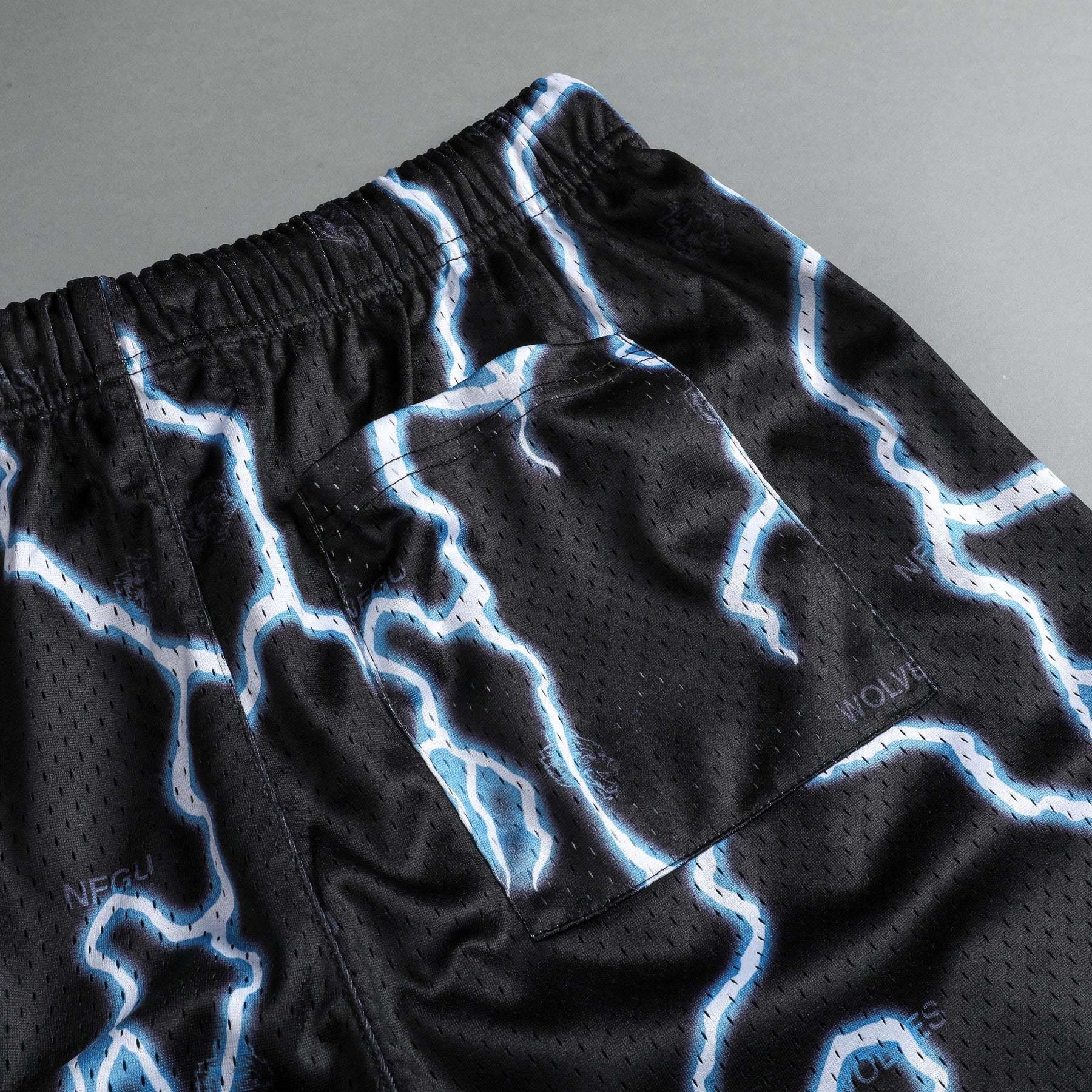 SHORTS DARCSPORT WOLVES LIGHTNING