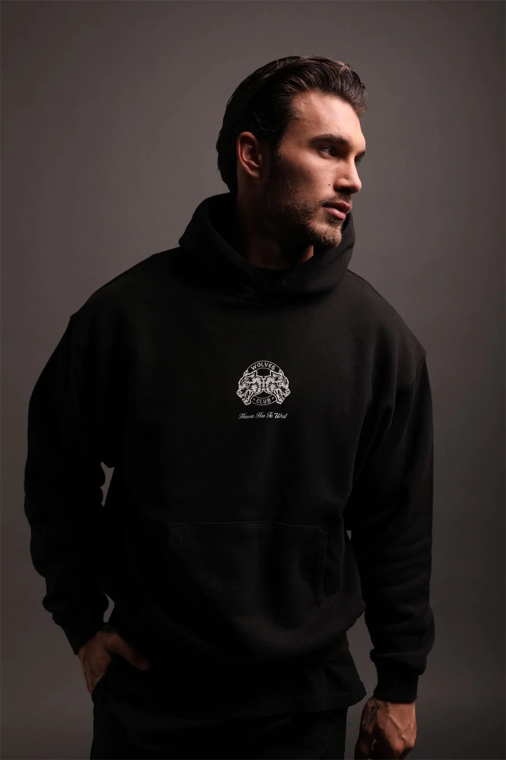 CLASSIC WOLVES BLACK AND WHITE HOODIE