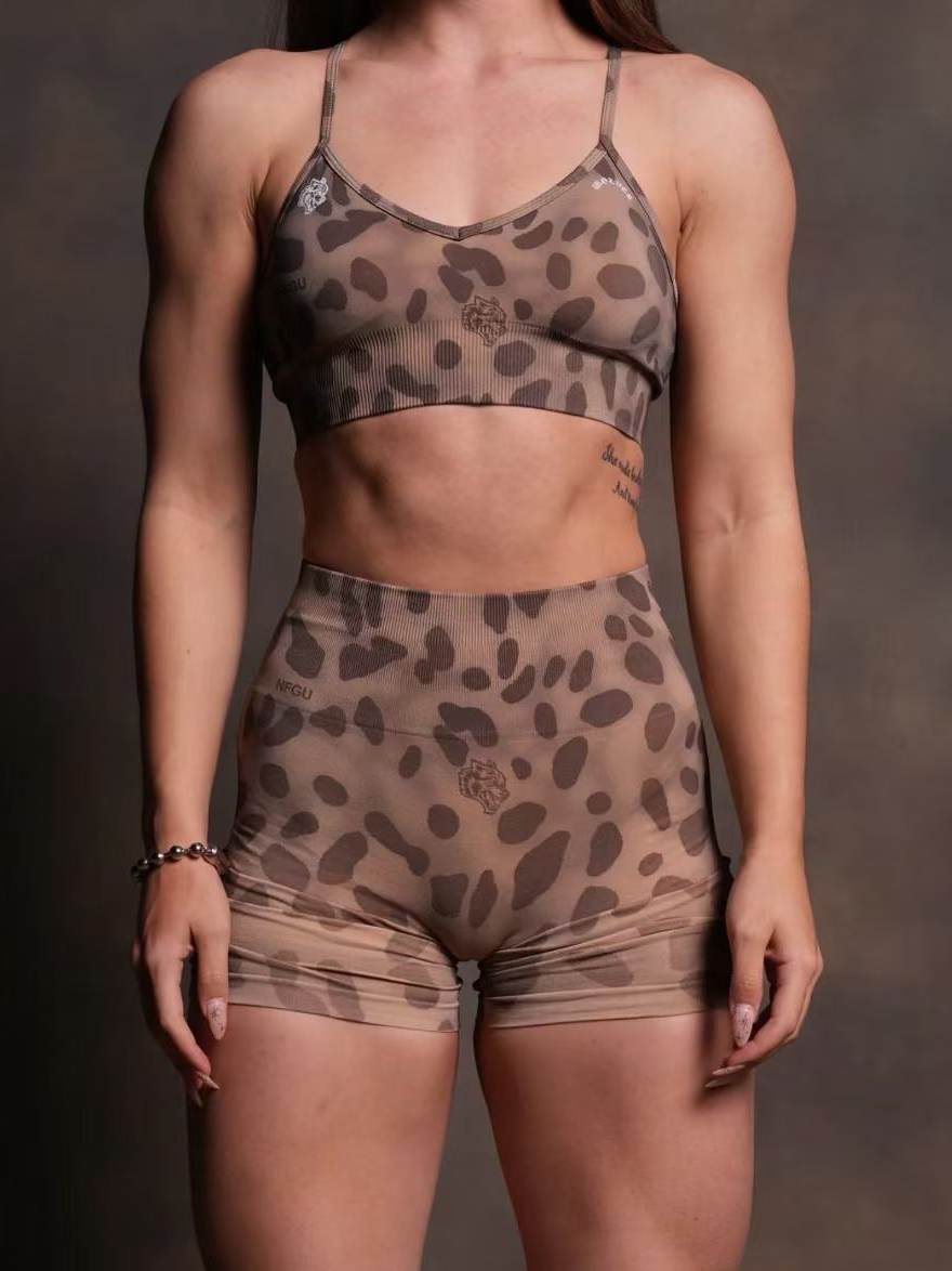 Conjunto Ferminino Darc Sport WOLF CHOPPER // CELERITAS MORTE SEAMLESS SET