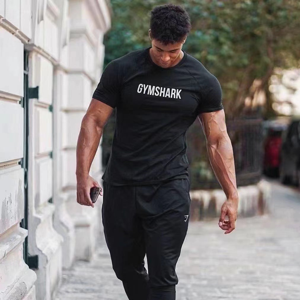 Camiseta Gymshark Logo Peito Slim Fit