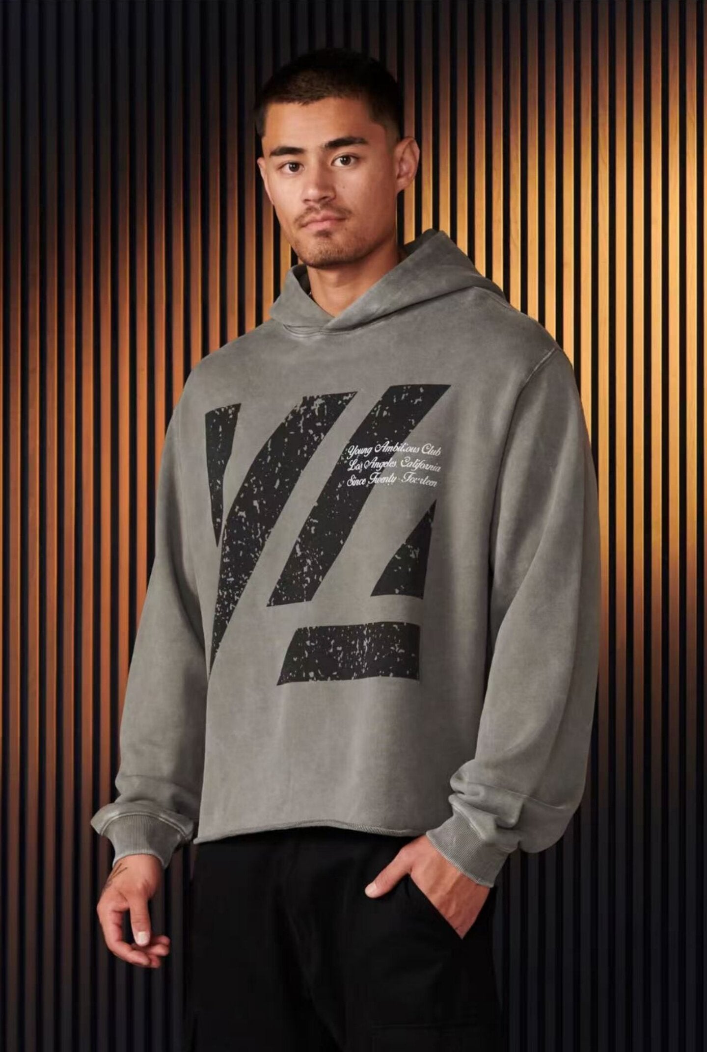 Moletom Youngla Icon Washed Hoodie.