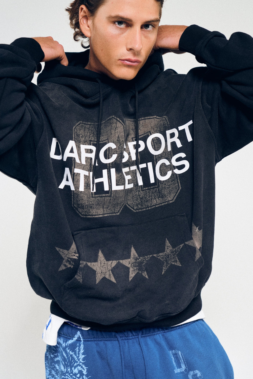 00 DSA Bishop Hoodie In Black Super Sun Fade — imagem 7