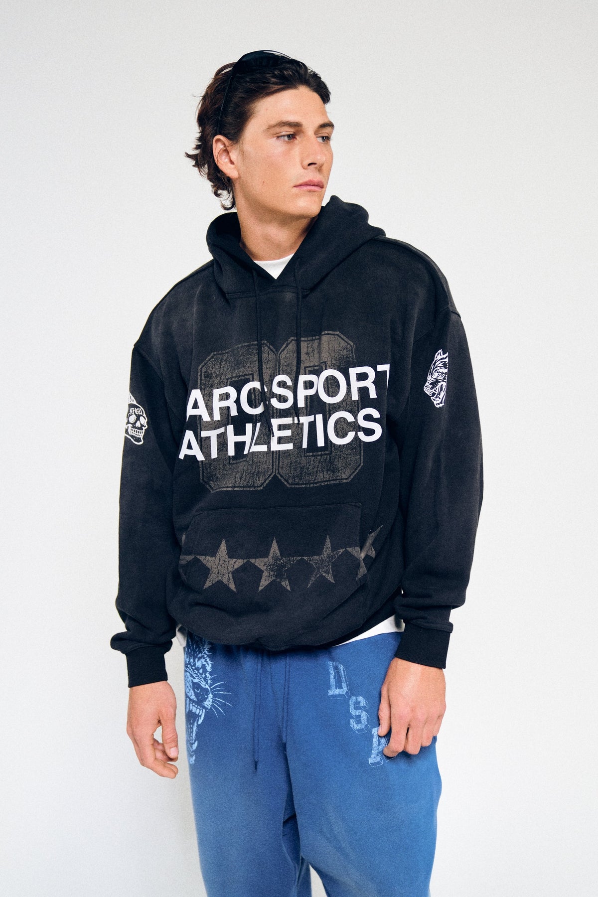 00 DSA Bishop Hoodie In Black Super Sun Fade — imagem principal