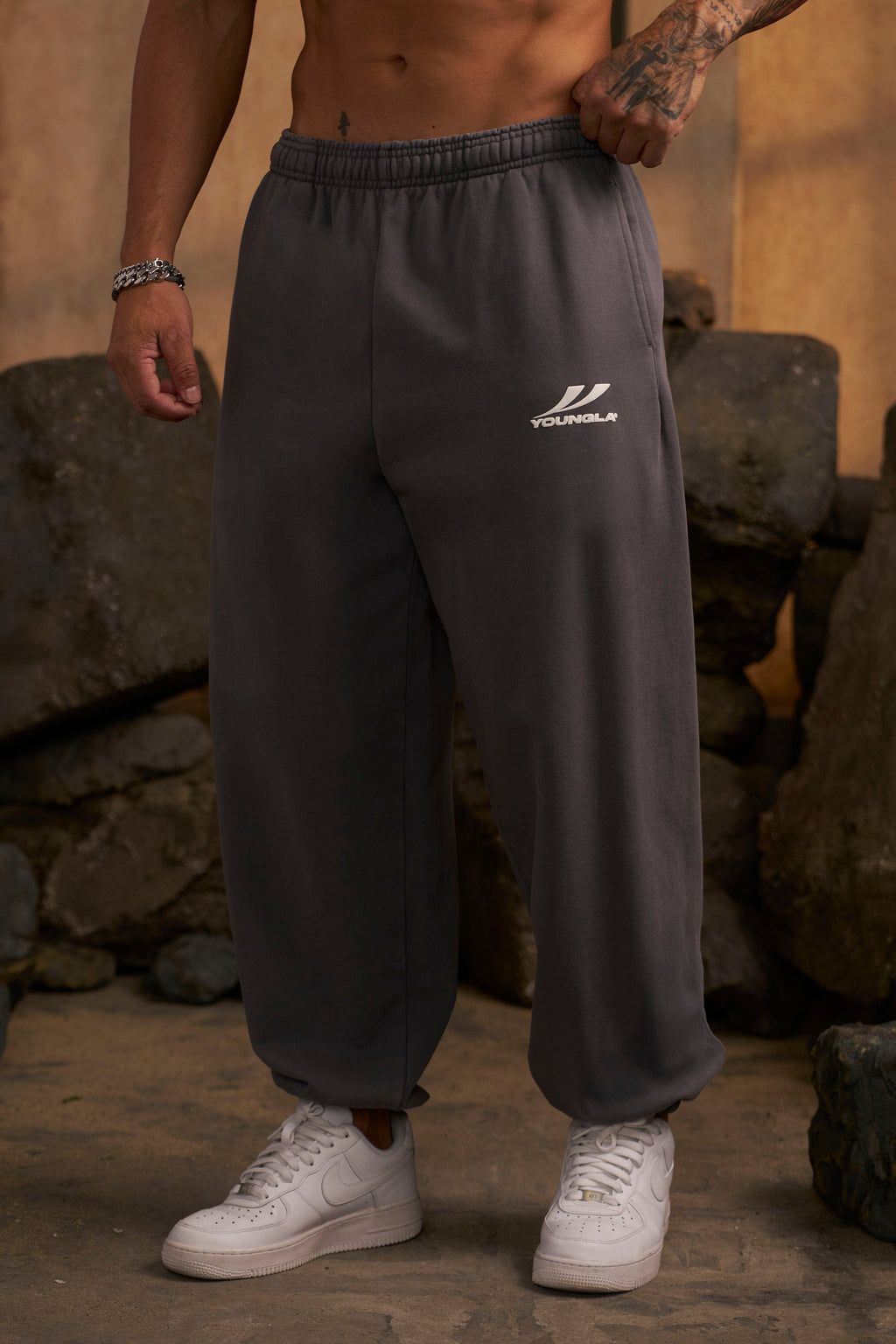 2154 - Throwback Baggy Joggers — imagem 2
