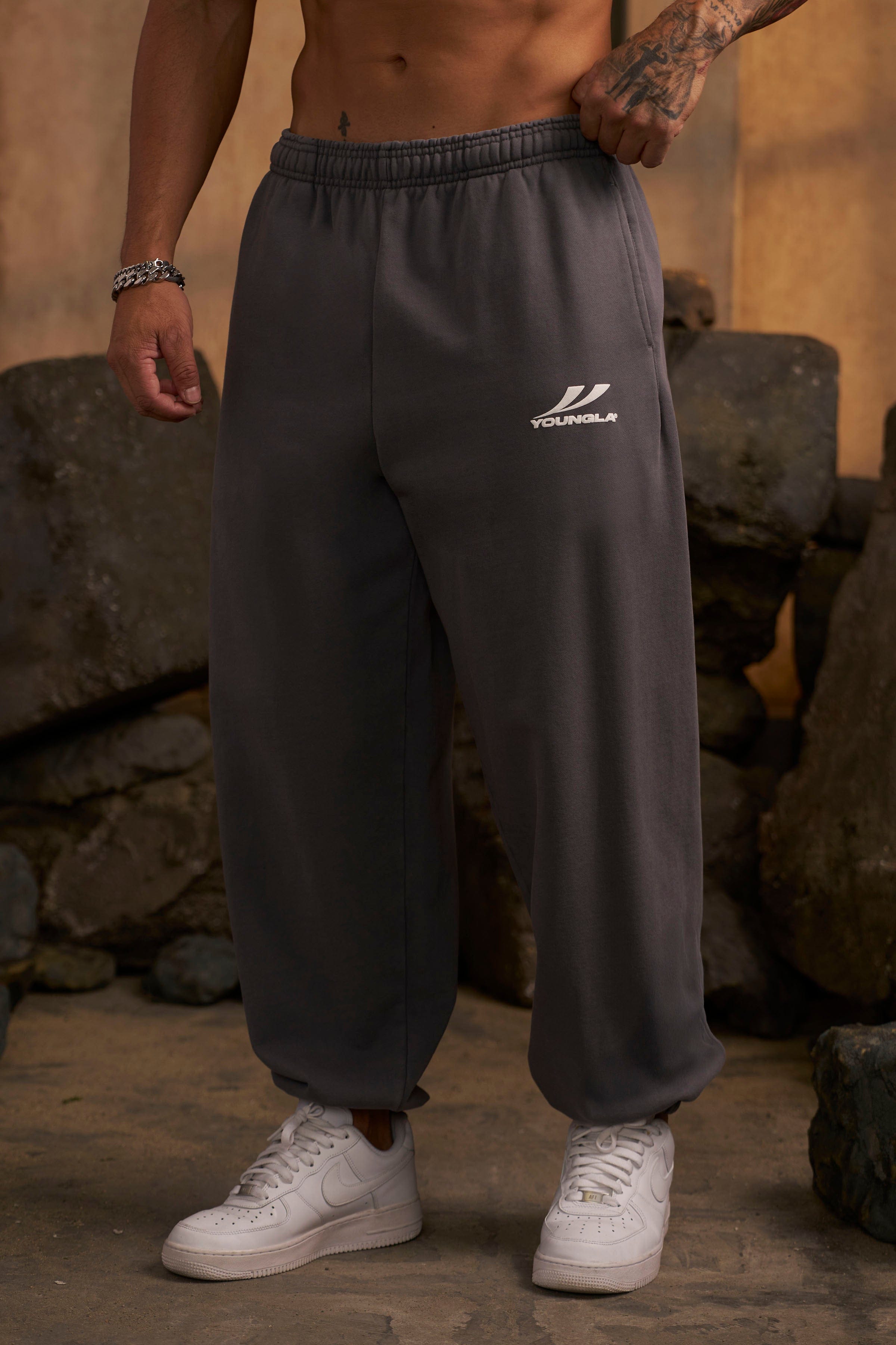 2154 - Throwback Baggy Joggers — imagem 2