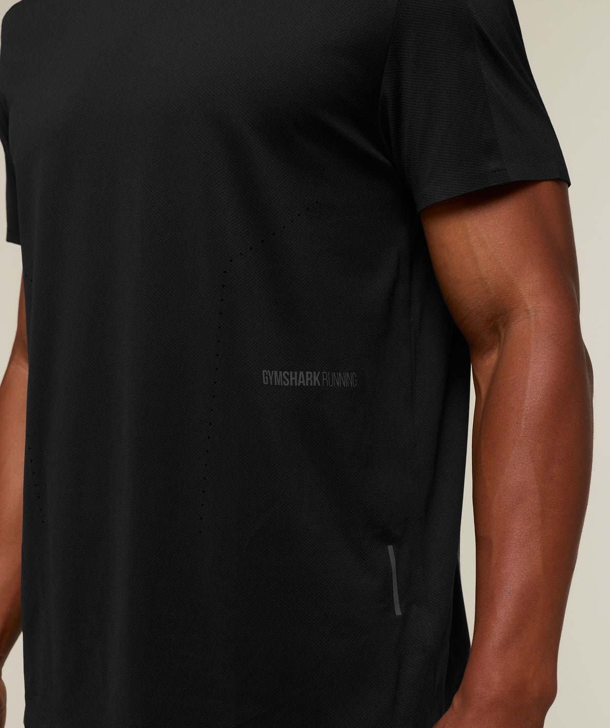 Running Elite Reg Fit T-Shirt - Black — imagem 4