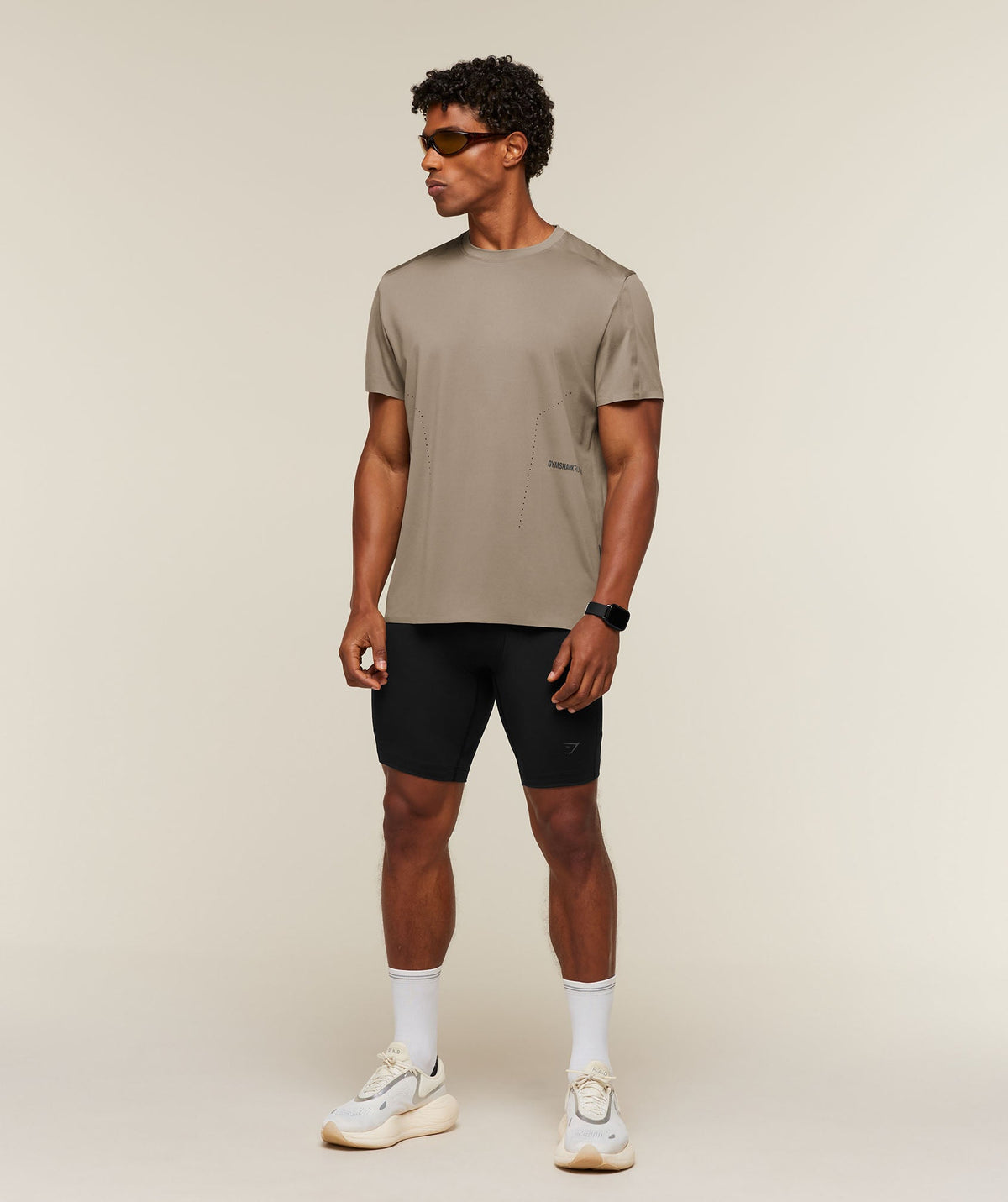 Running Elite Reg Fit T-Shirt - Lifestyle Brown — imagem 6