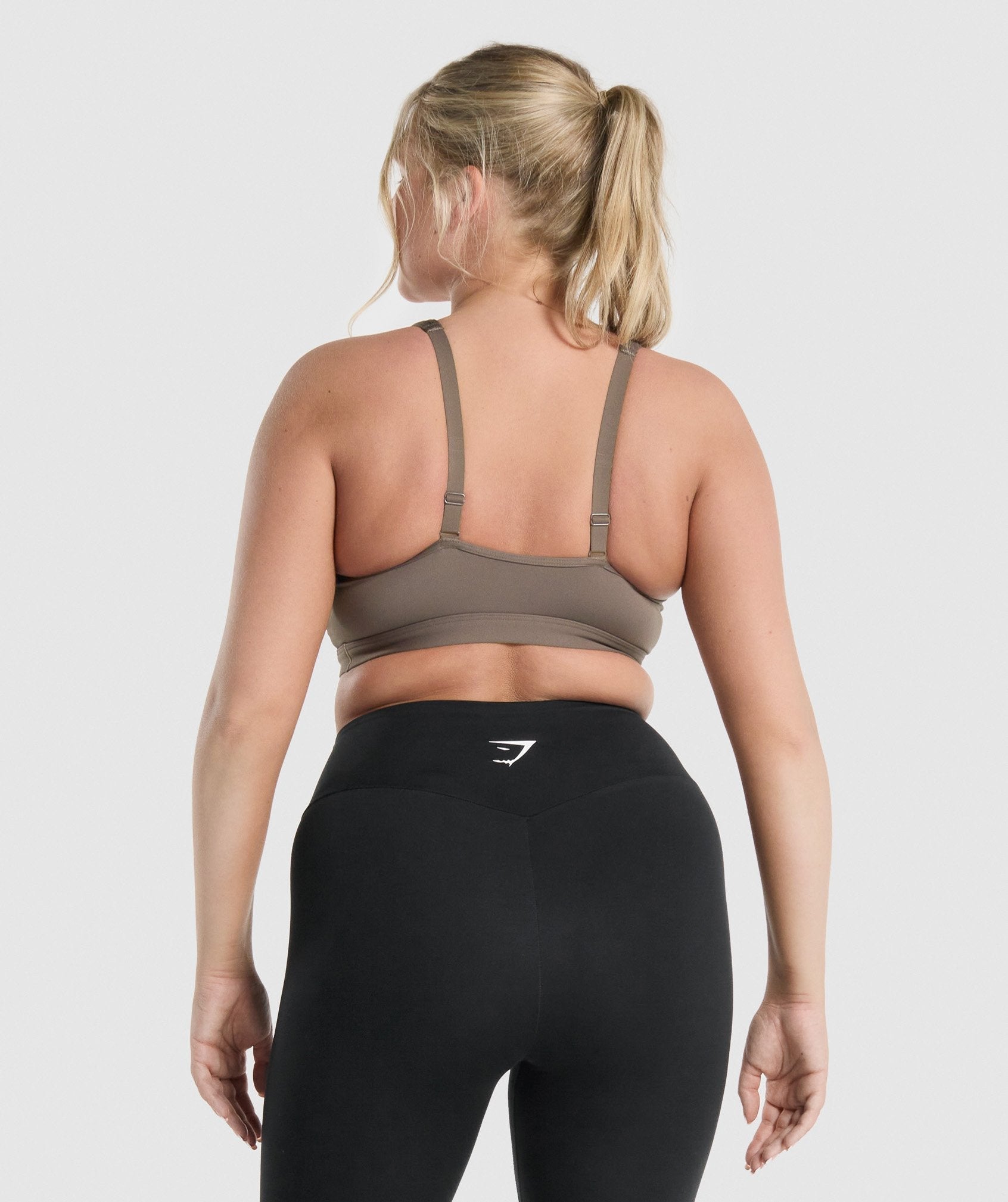 Scoop Neck Sports Bra - Brown — imagem 2