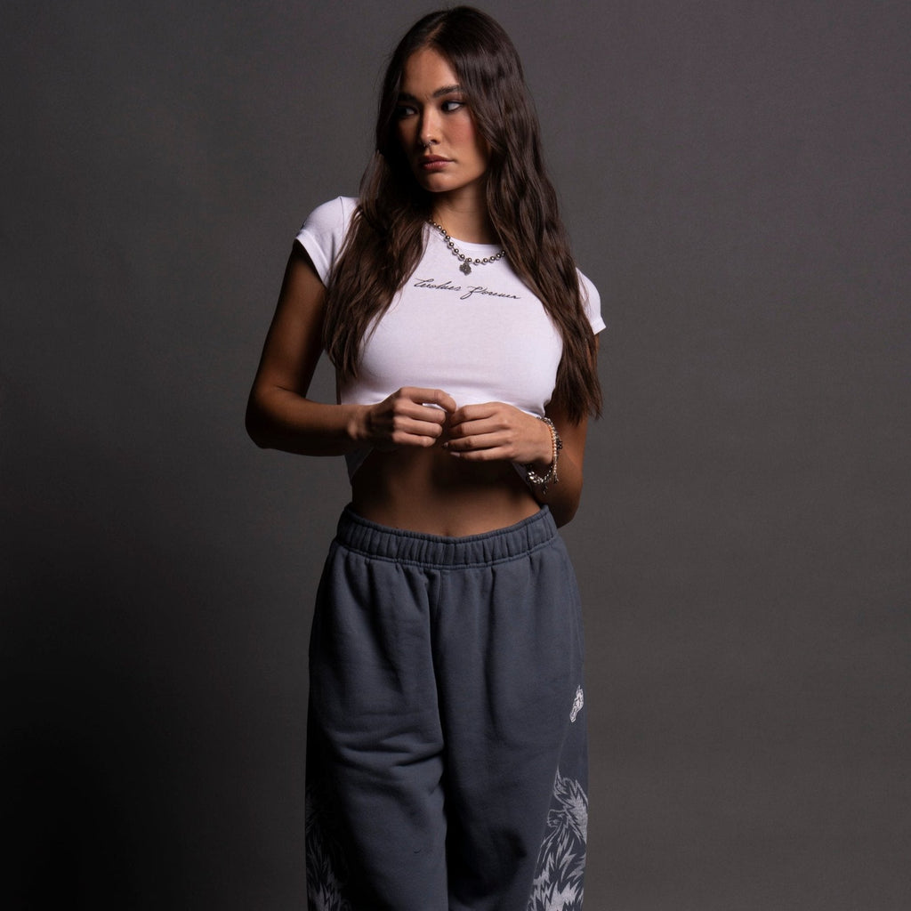Wolves Forever Baby Tee in White — imagem 2