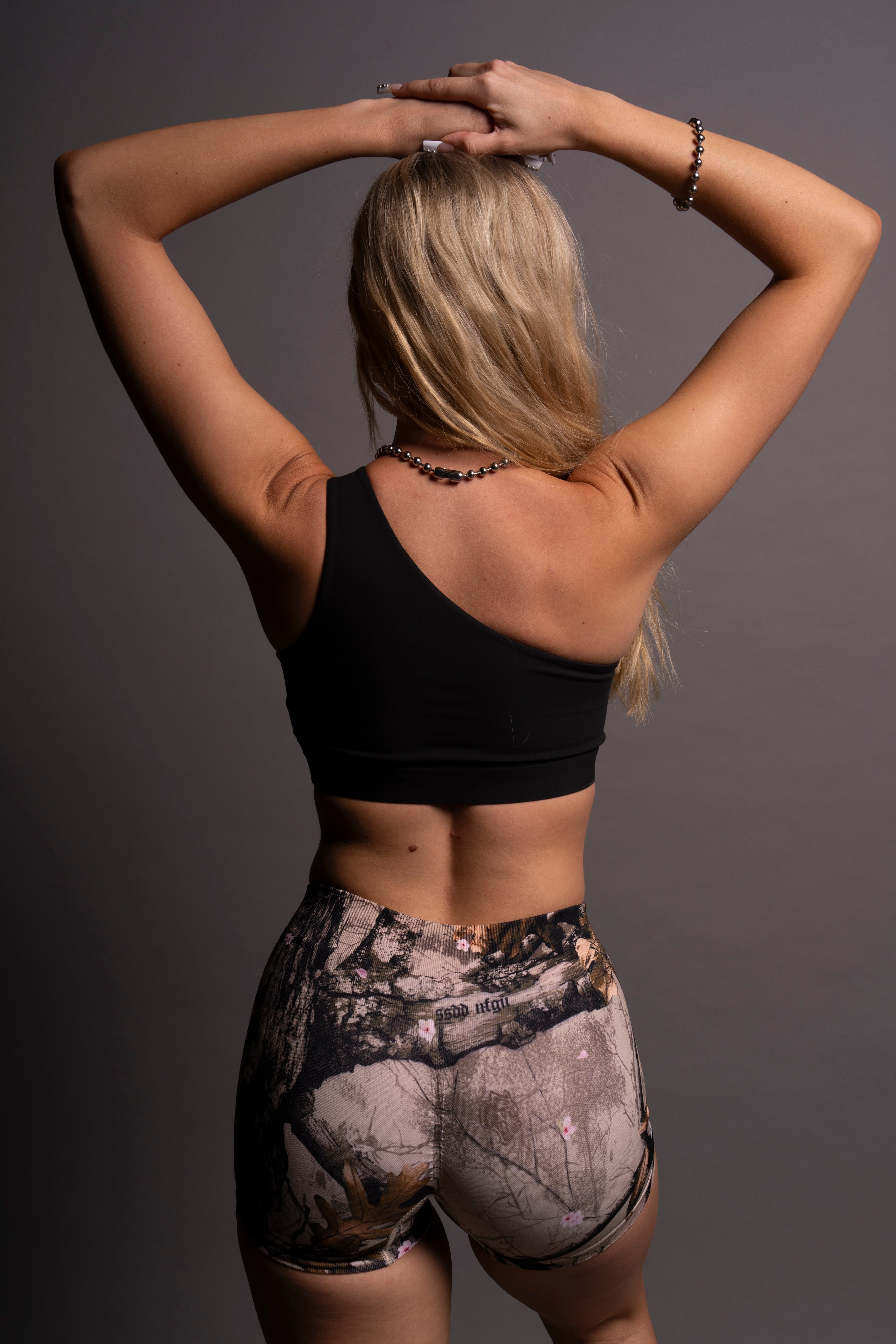 Our Fire "One Shoulder" Energy Bra in Black — imagem 6