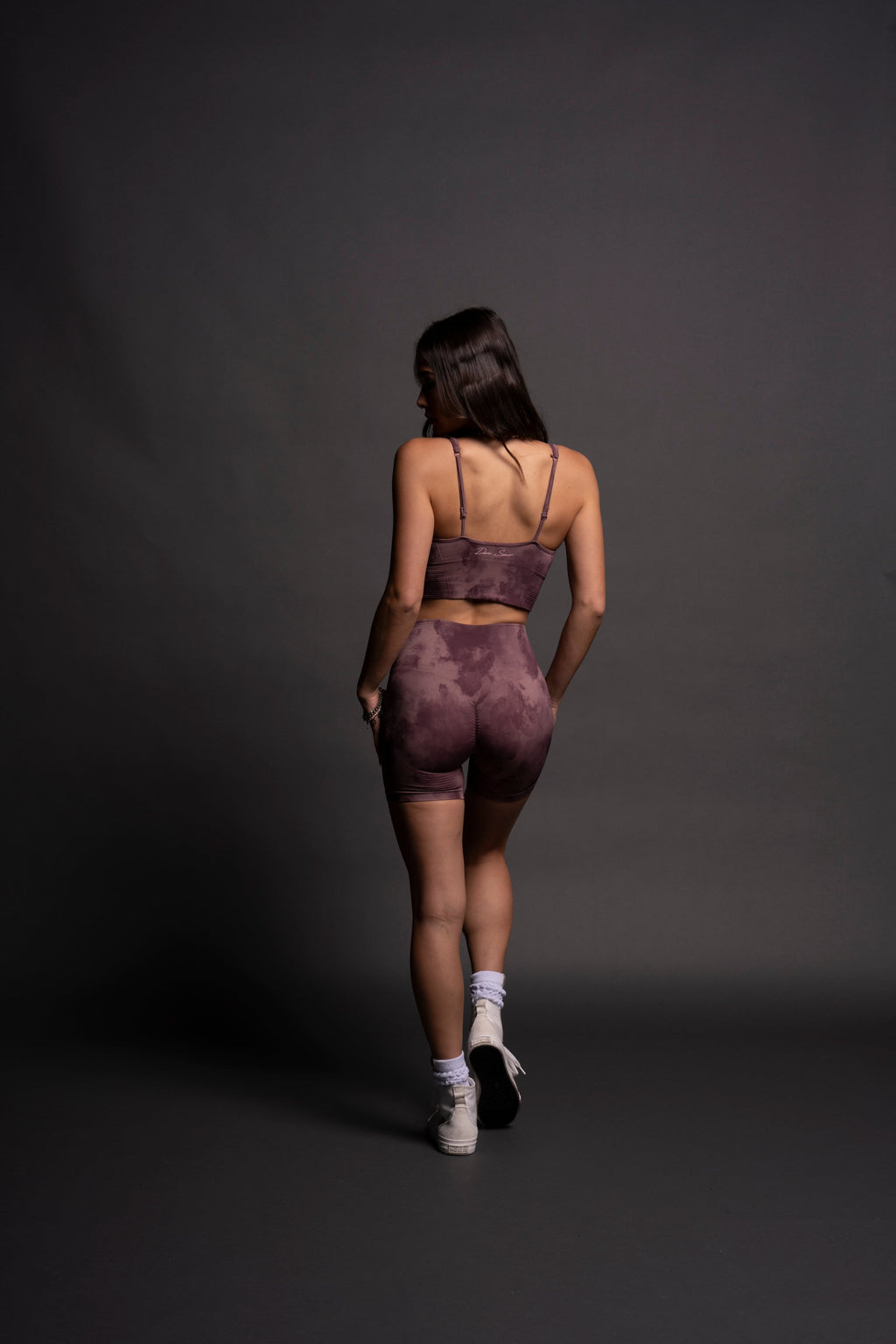 Keep On Fighting "Everson Seamless" Valencourt Bra in Jumbo Midnight Mauve Ghost Clouds — imagem 5