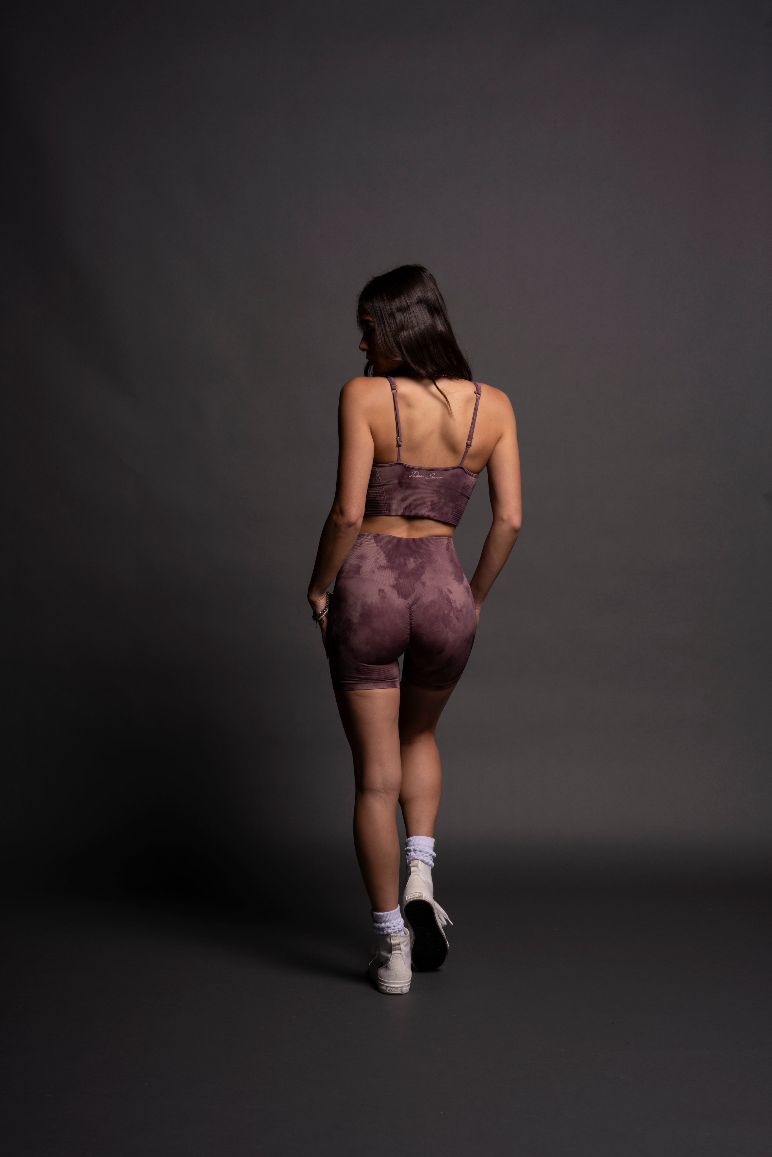 Keep On Fighting "Everson Seamless" Valencourt Bra in Jumbo Midnight Mauve Ghost Clouds — imagem 5