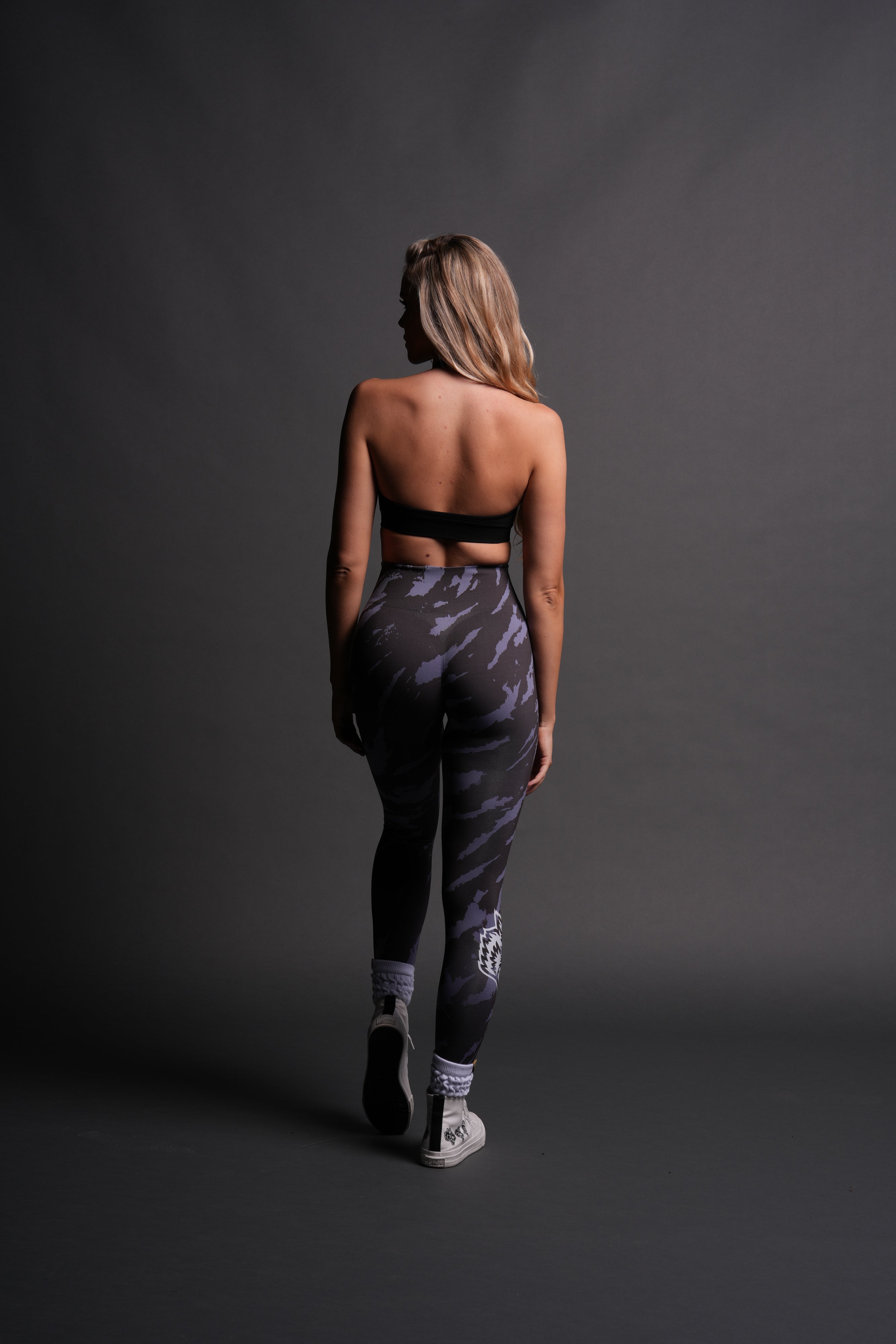 Single Wolf "Everson Seamless" Valencourt Bra in Black — imagem 6