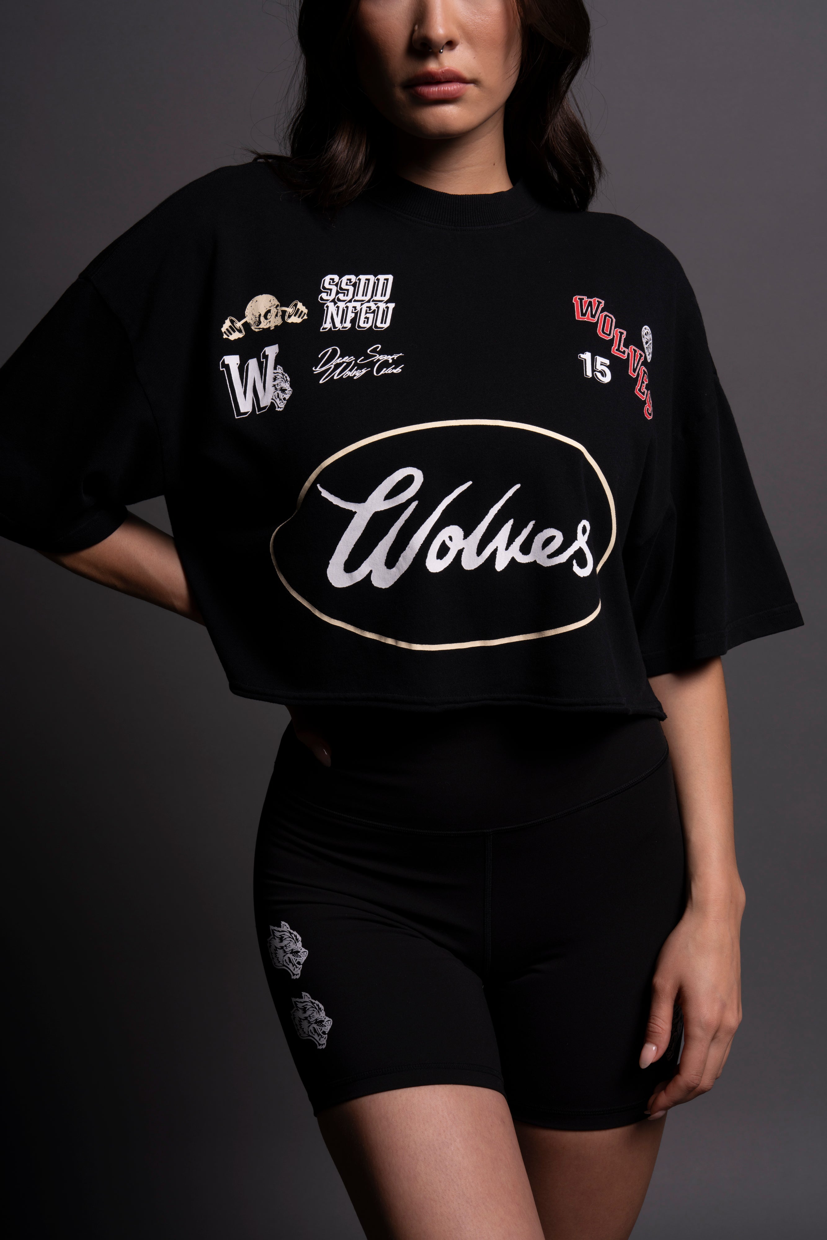 Live Fast V2 "Premium" Oversized (Cropped) Tee in Black — imagem 7