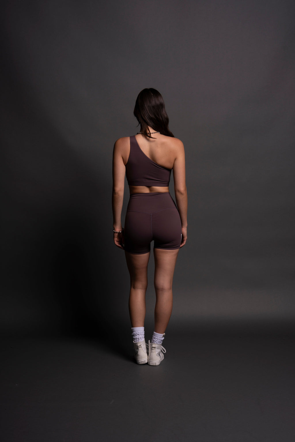Single Wolf "One Shoulder" Energy Bra in Purple Night — imagem 6