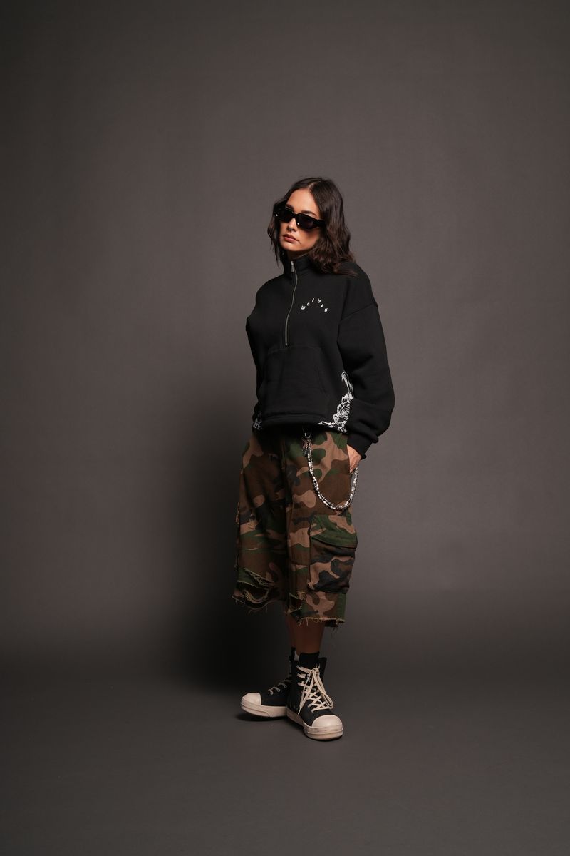 She Wolf Pack She Everson Mockneck Sweater In Black - imagem 4