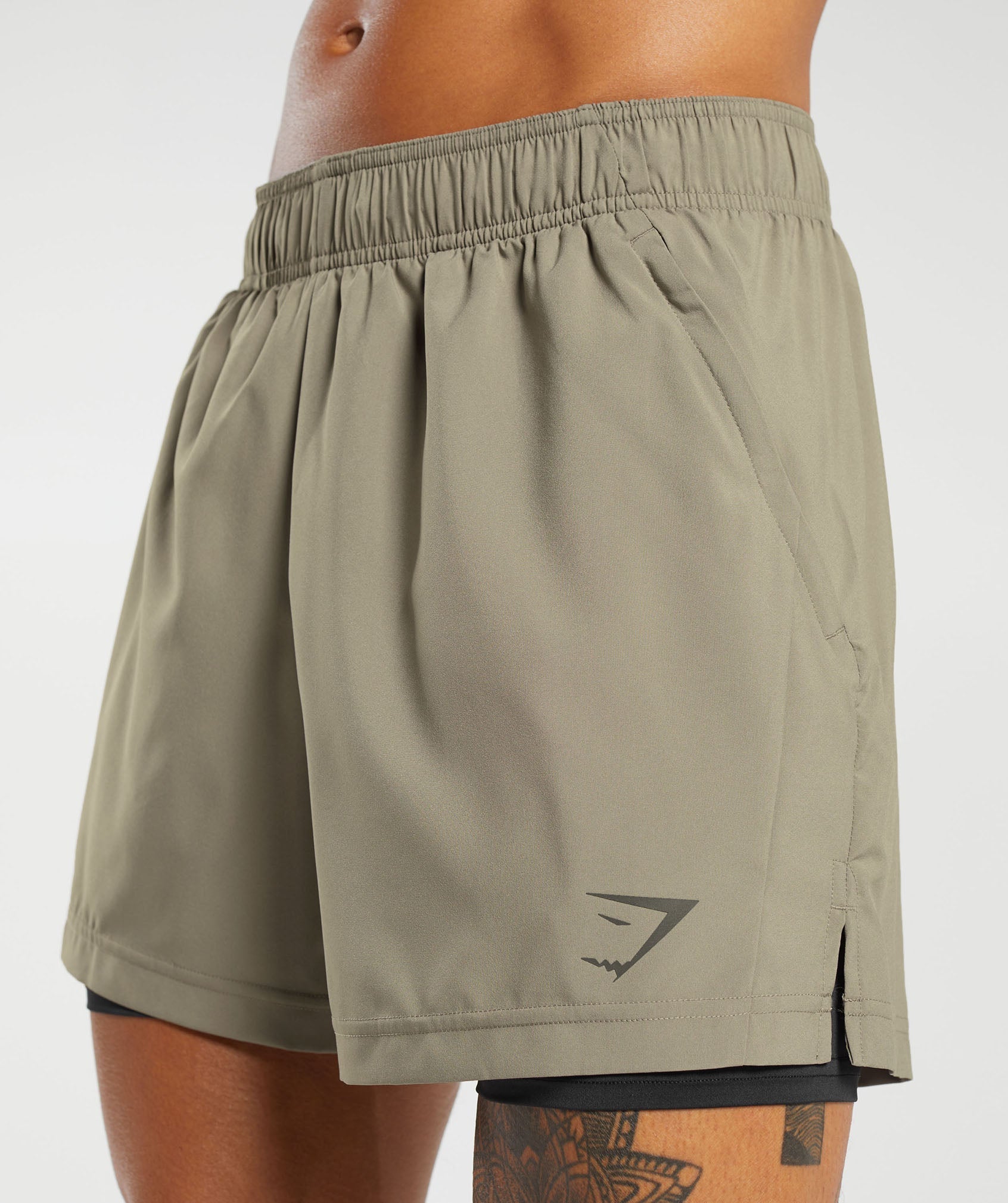 Sport 5" 2 in 1 Shorts - Linen Brown/Black — imagem 5