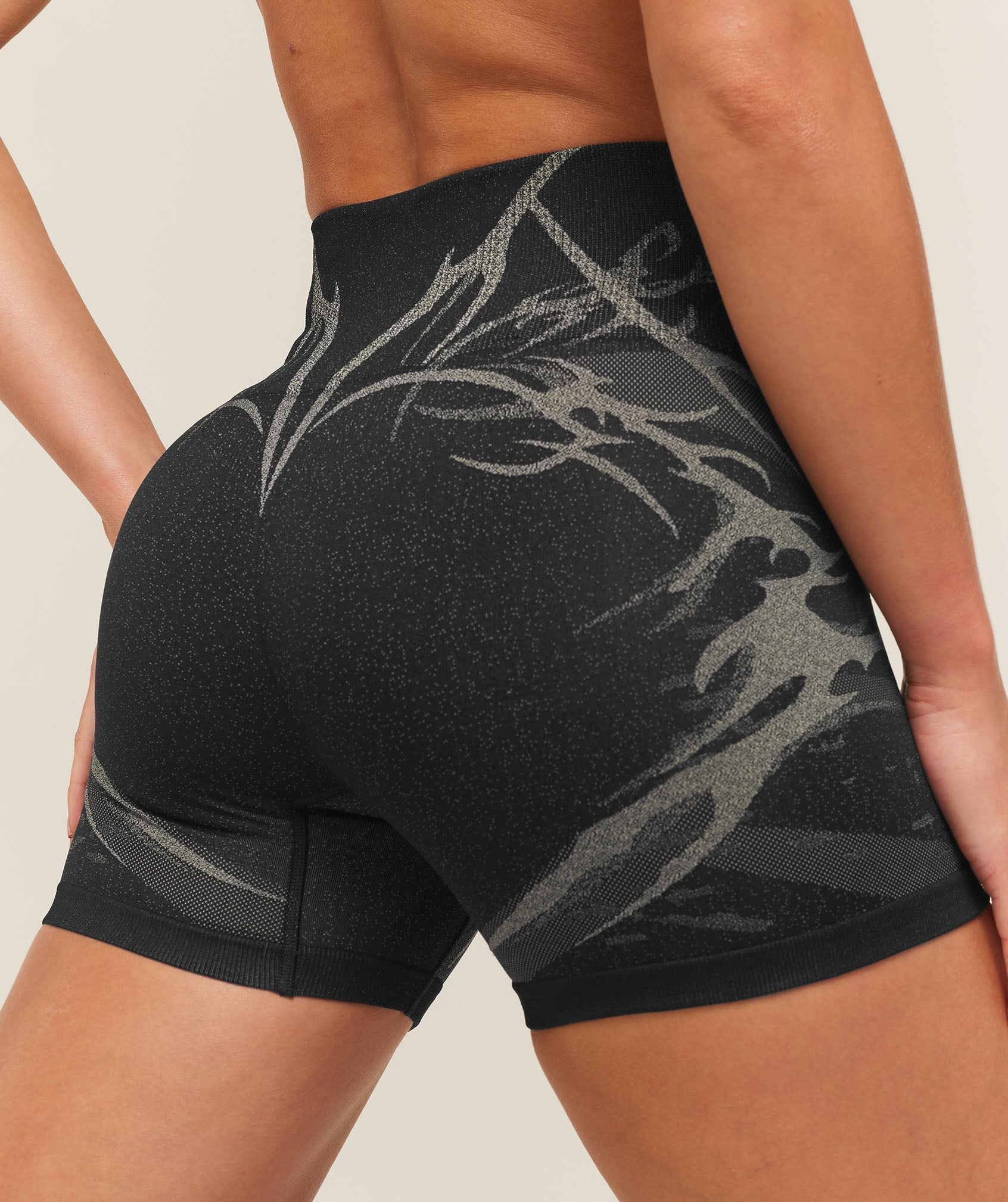 Storm Seamless Shorts - Black/Tinted White — imagem 5