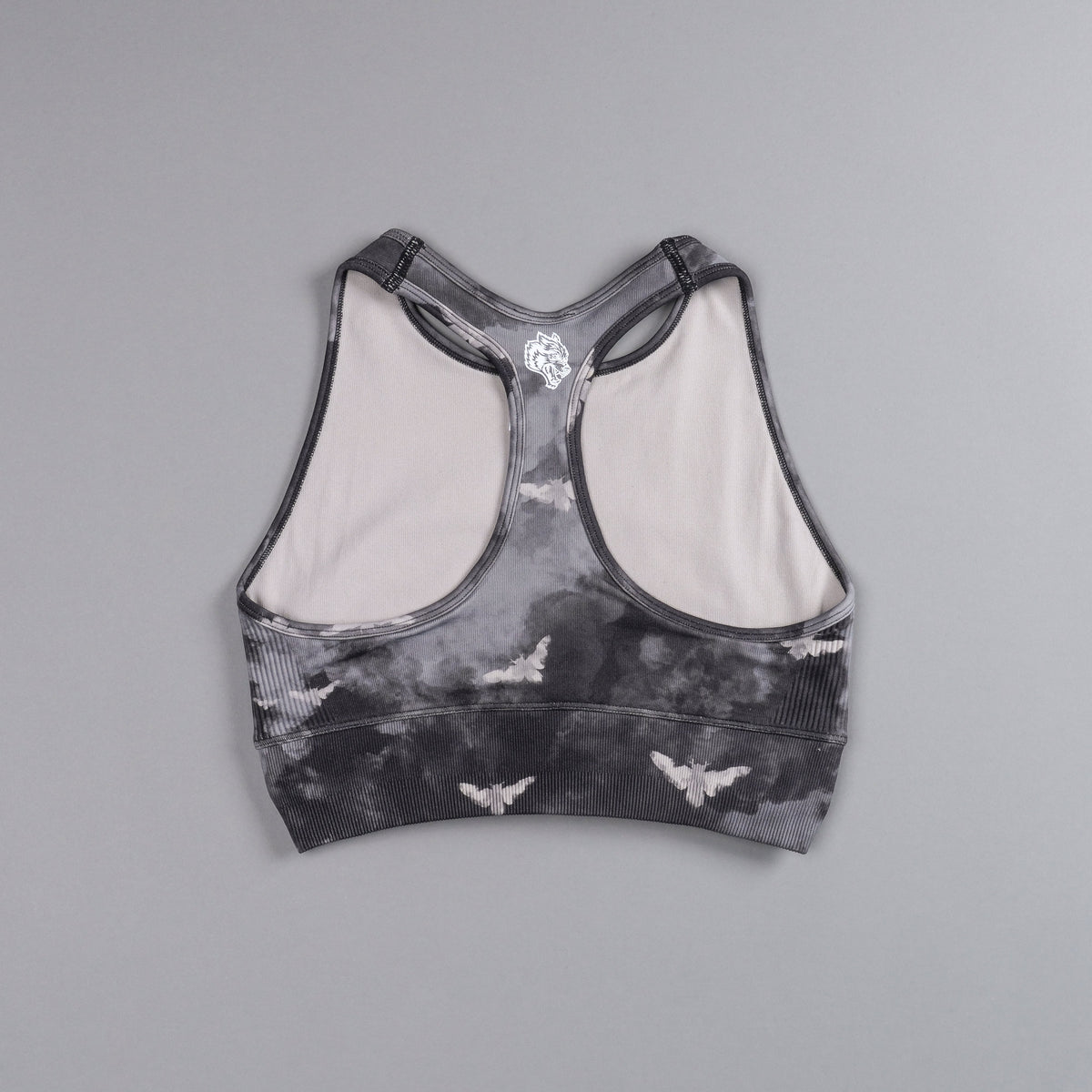 Stairs "Everson Seamless" Racerback Tank in Black Death Moth Ghost Clouds - imagem 4