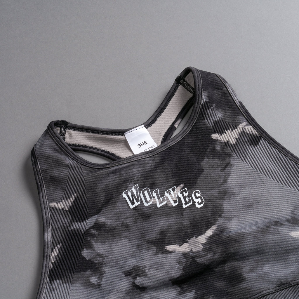 Stairs "Everson Seamless" Racerback Tank in Black Death Moth Ghost Clouds — imagem 8