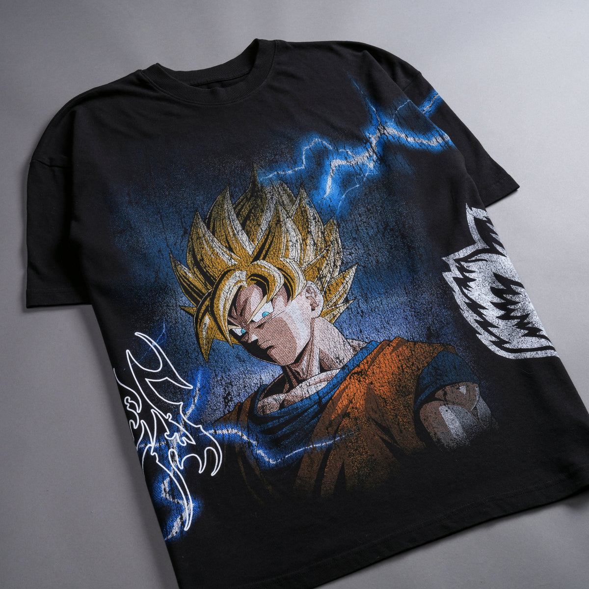 Goku Energy "Premium" Oversized Tee in Black — imagem 8