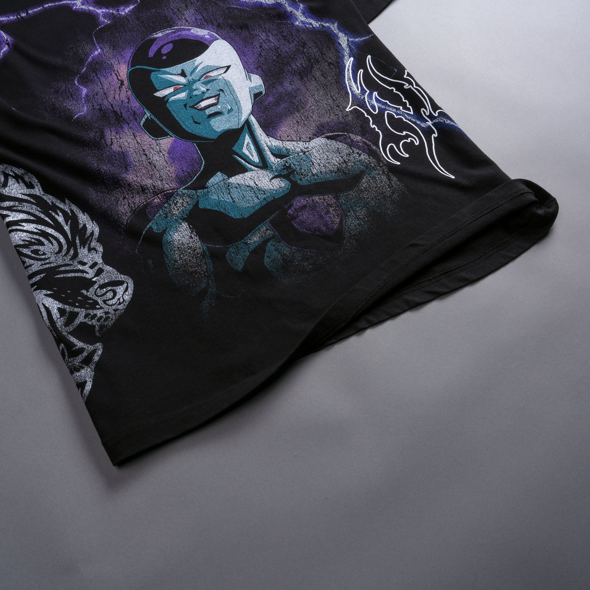 Frieza Energy "Premium" Oversized Tee in Black — imagem 8