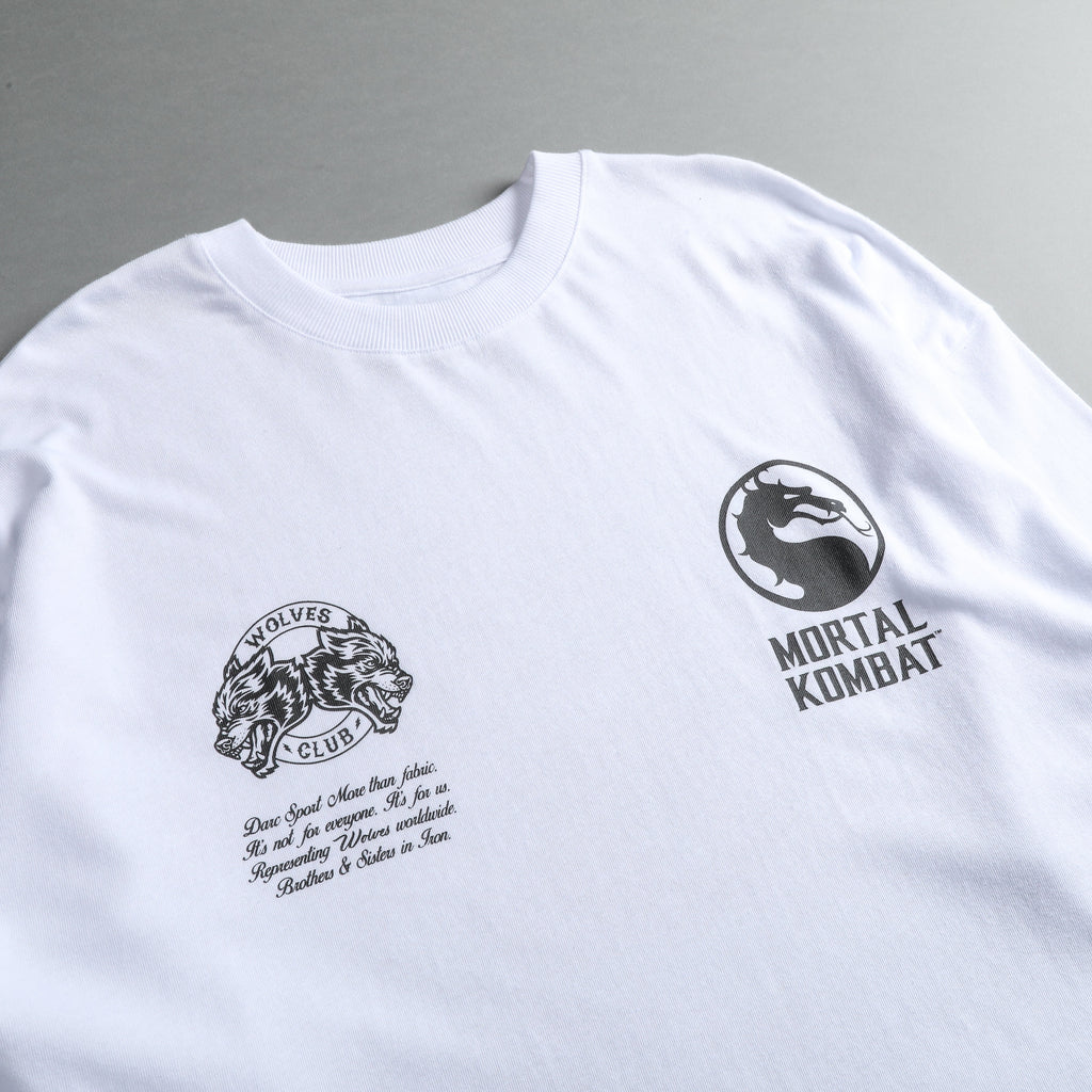 Test Your Might Premium Oversized Tee in White — imagem 5