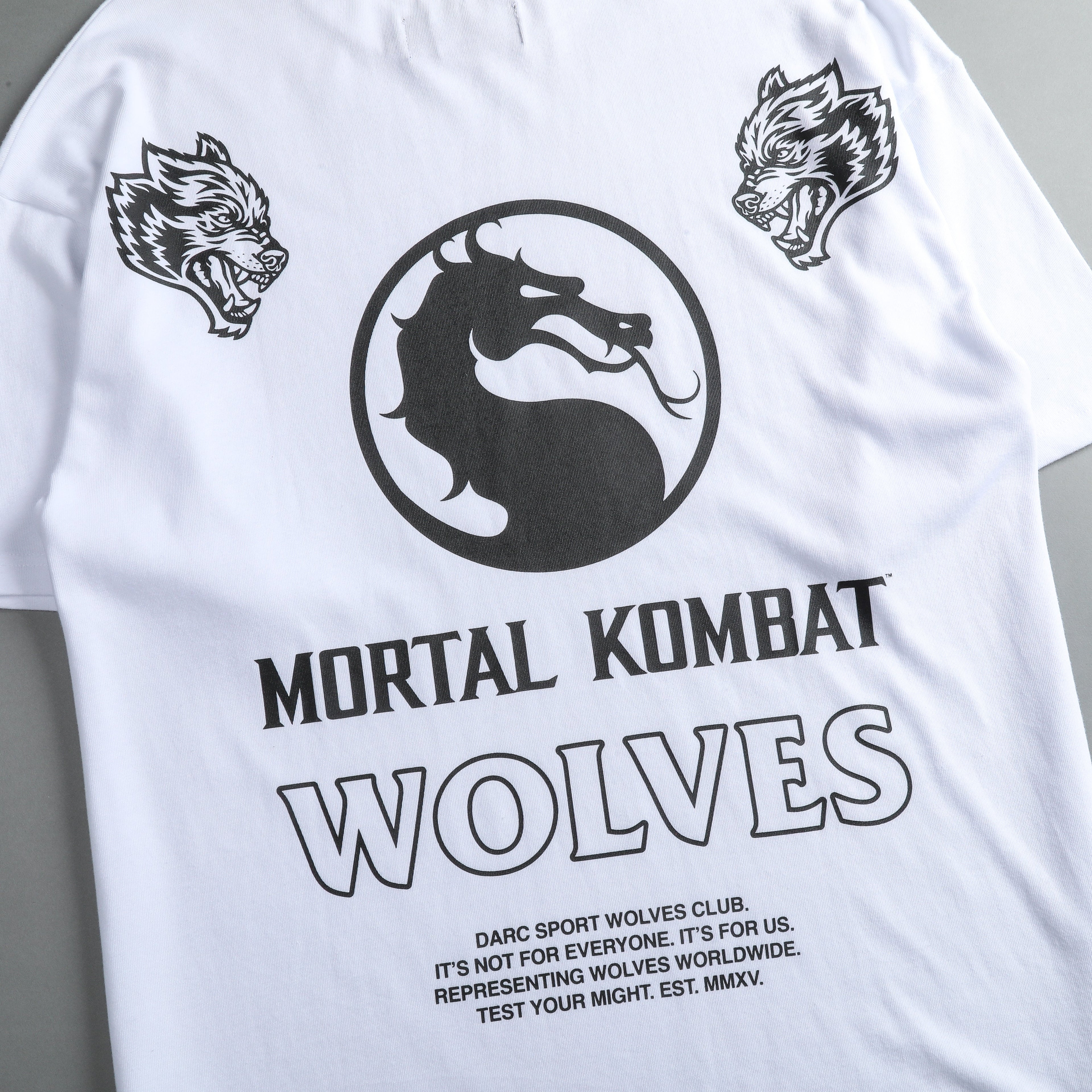 Test Your Might Premium Oversized Tee in White — imagem 6