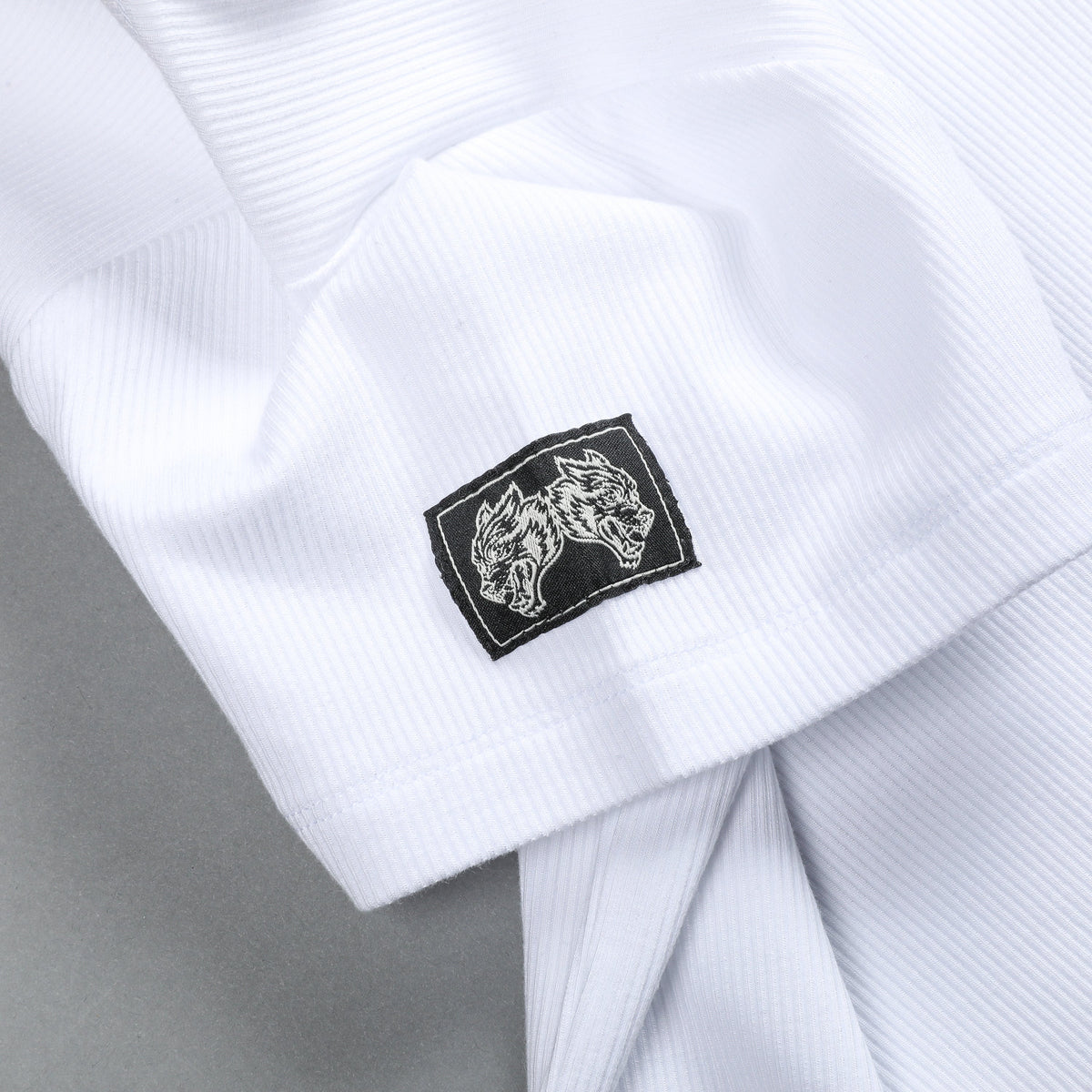 Hardcore "Kara" Tee in White - imagem 9