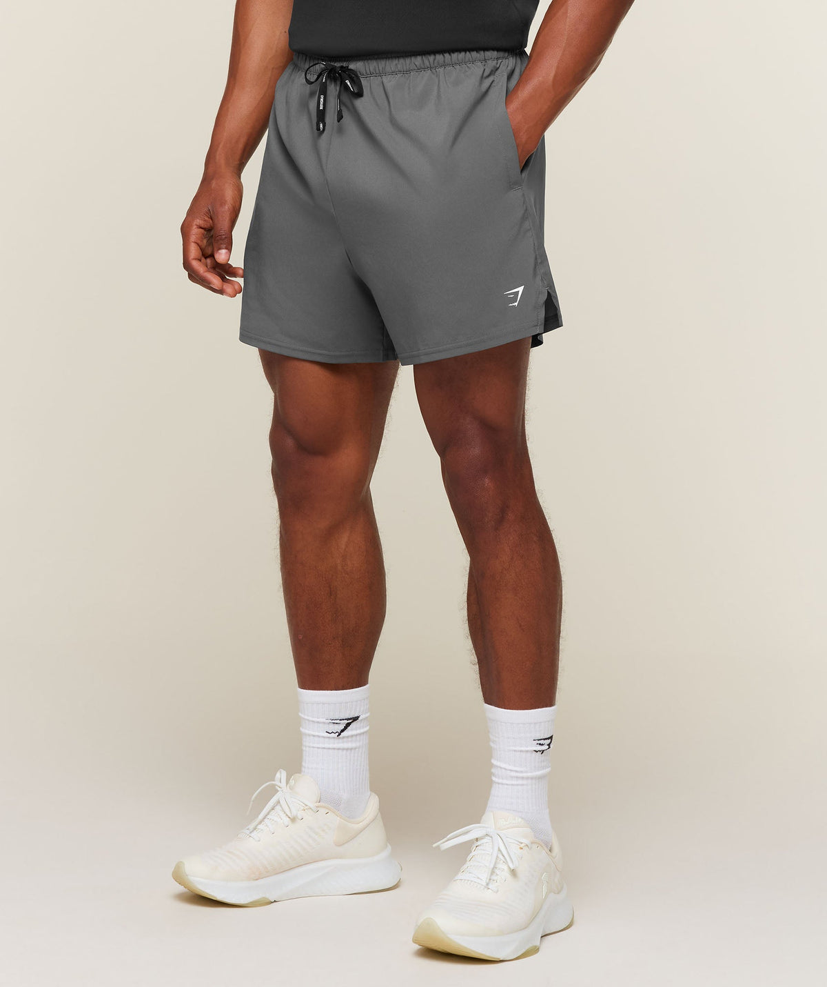 Train 5" Shorts - Dark Grey — imagem 1