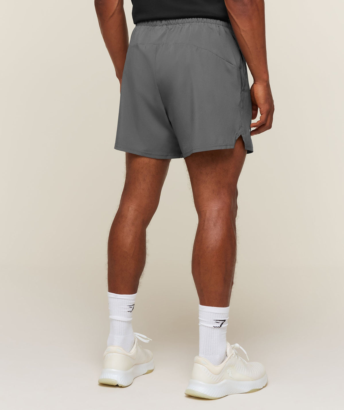 Train 5" Shorts - Dark Grey — imagem 2