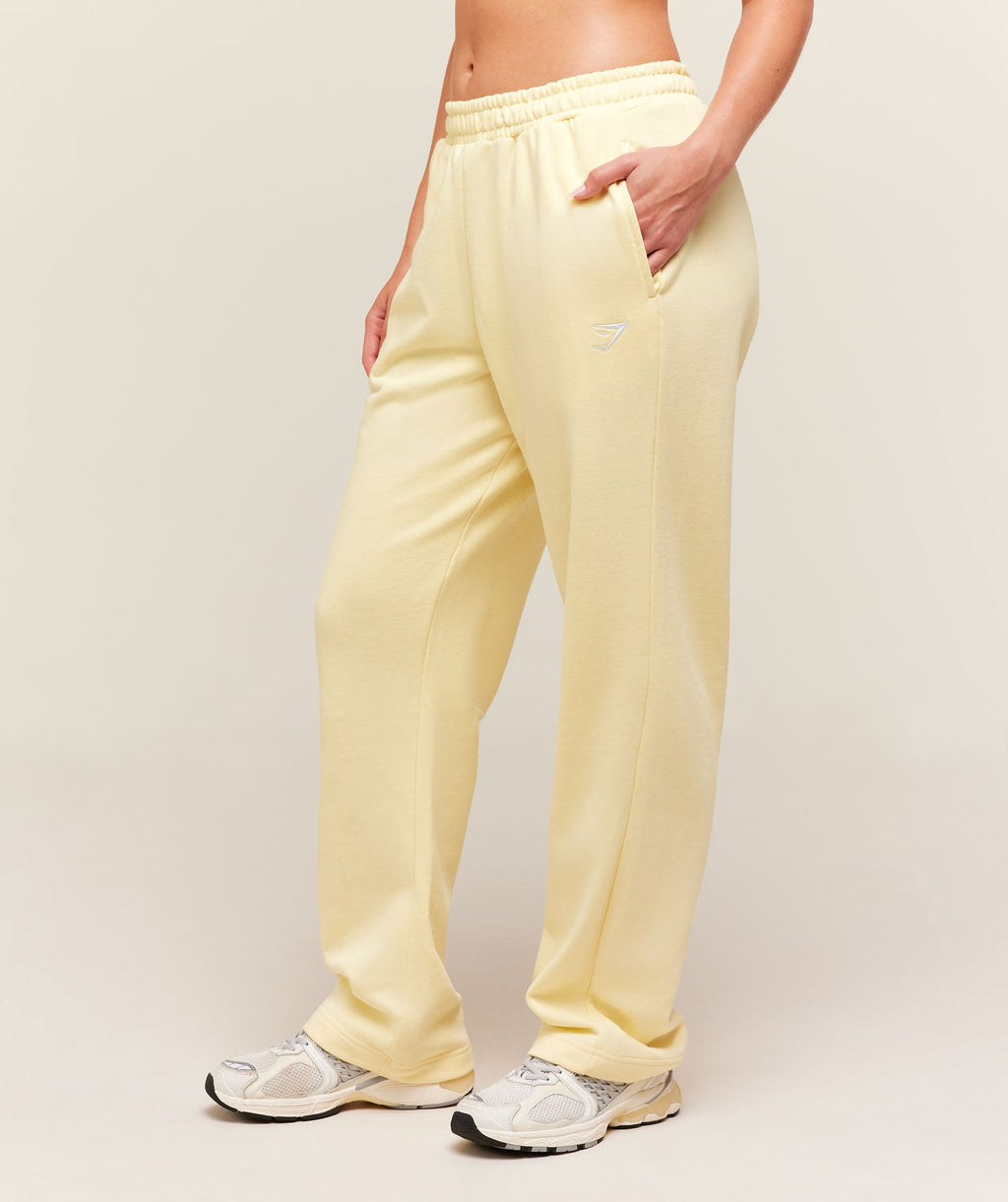 Training Fleece Straight Leg Regular Joggers - Butter Yellow — imagem 3