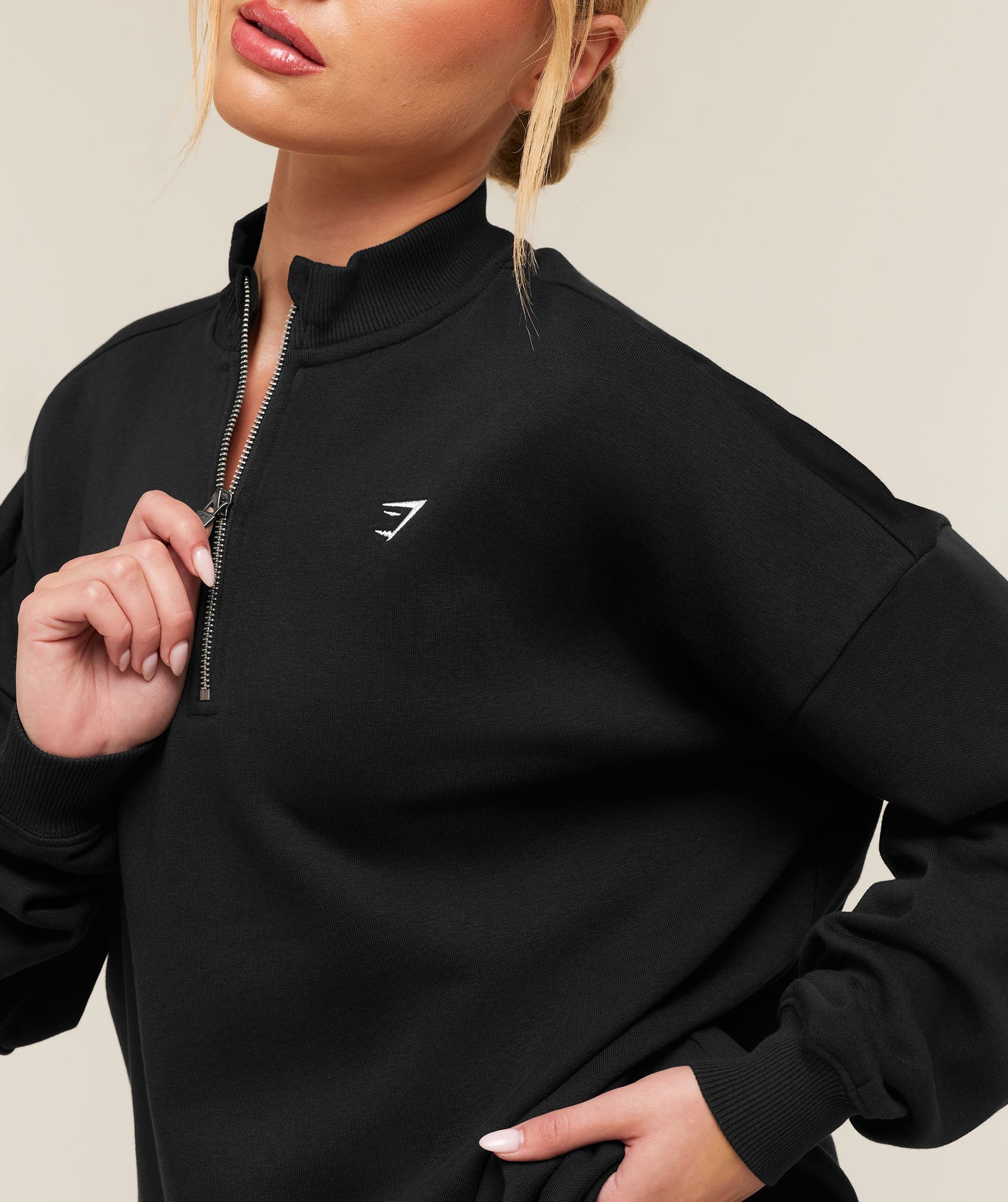 Training Oversized 1/4 Zip - Black — imagem 5