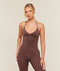 Training Scoop Back Halterneck - Espresso Brown — imagem 1
