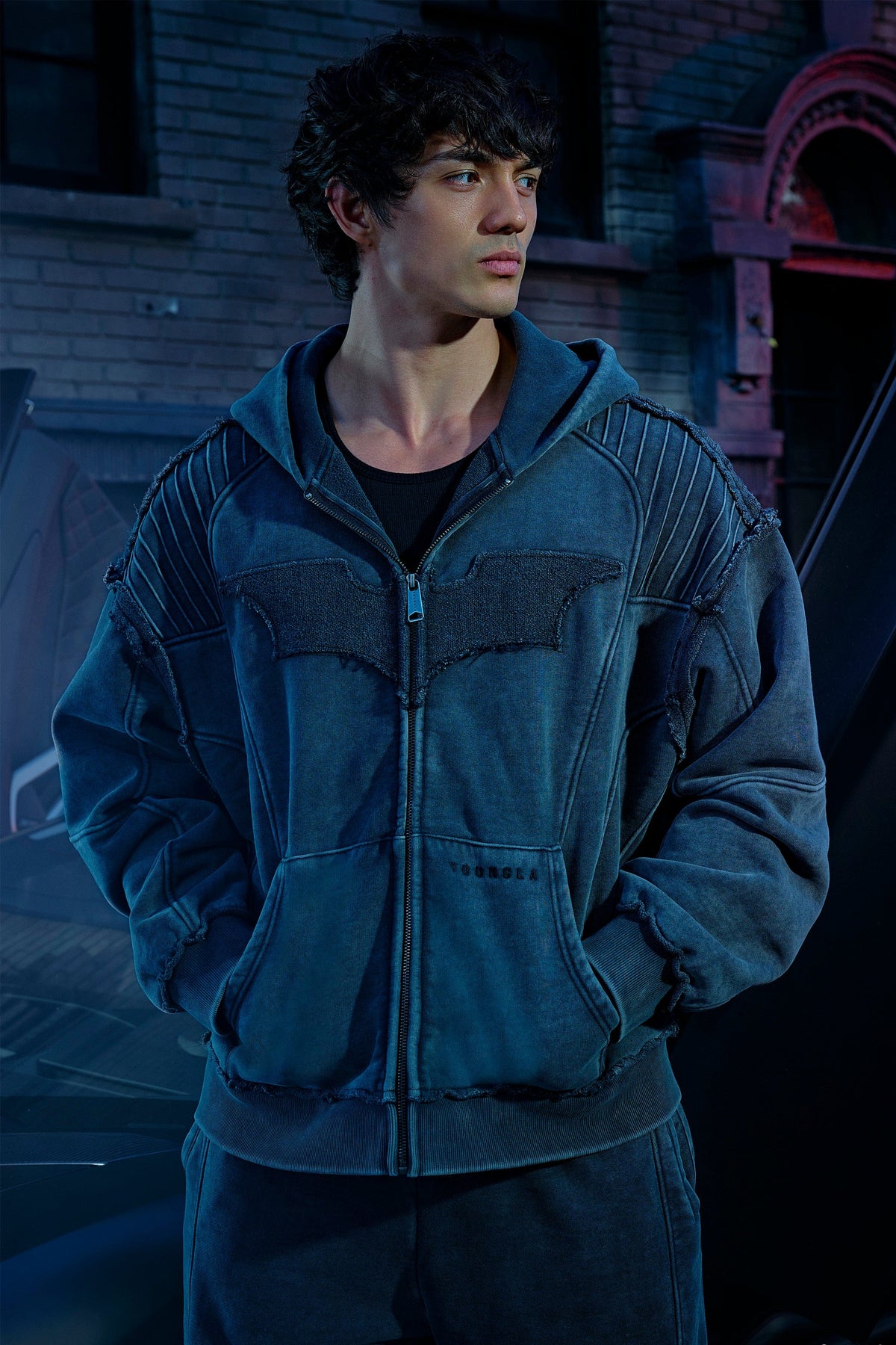 5209 - Batman Armored Zip-Ups — imagem principal
