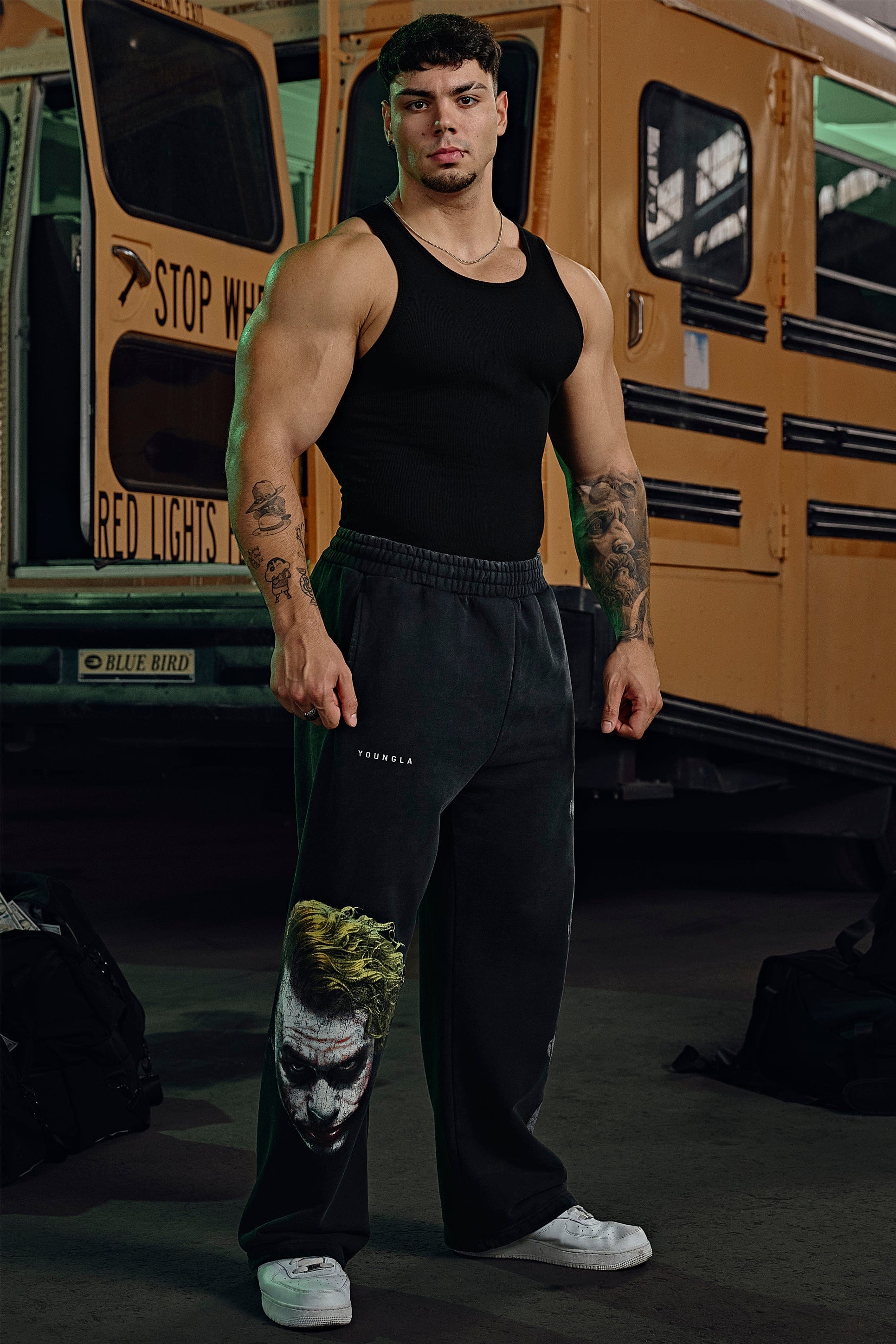 2158 - Batman Legends Joggers — imagem 2