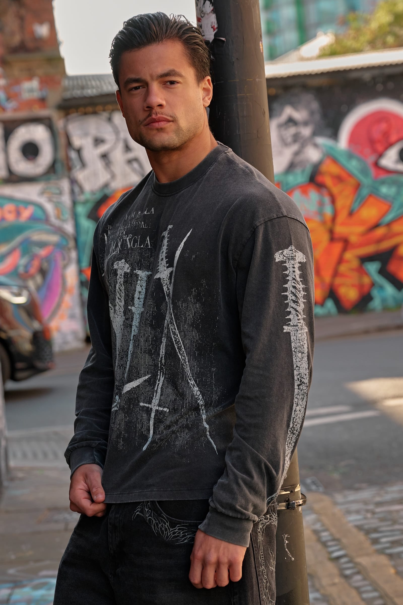 8031 - Iron Edge Longsleeves — imagem 2
