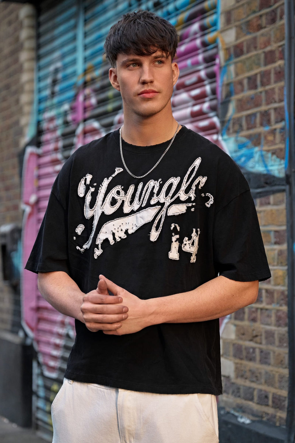 4182 - Distressed Script Tees — imagem 1