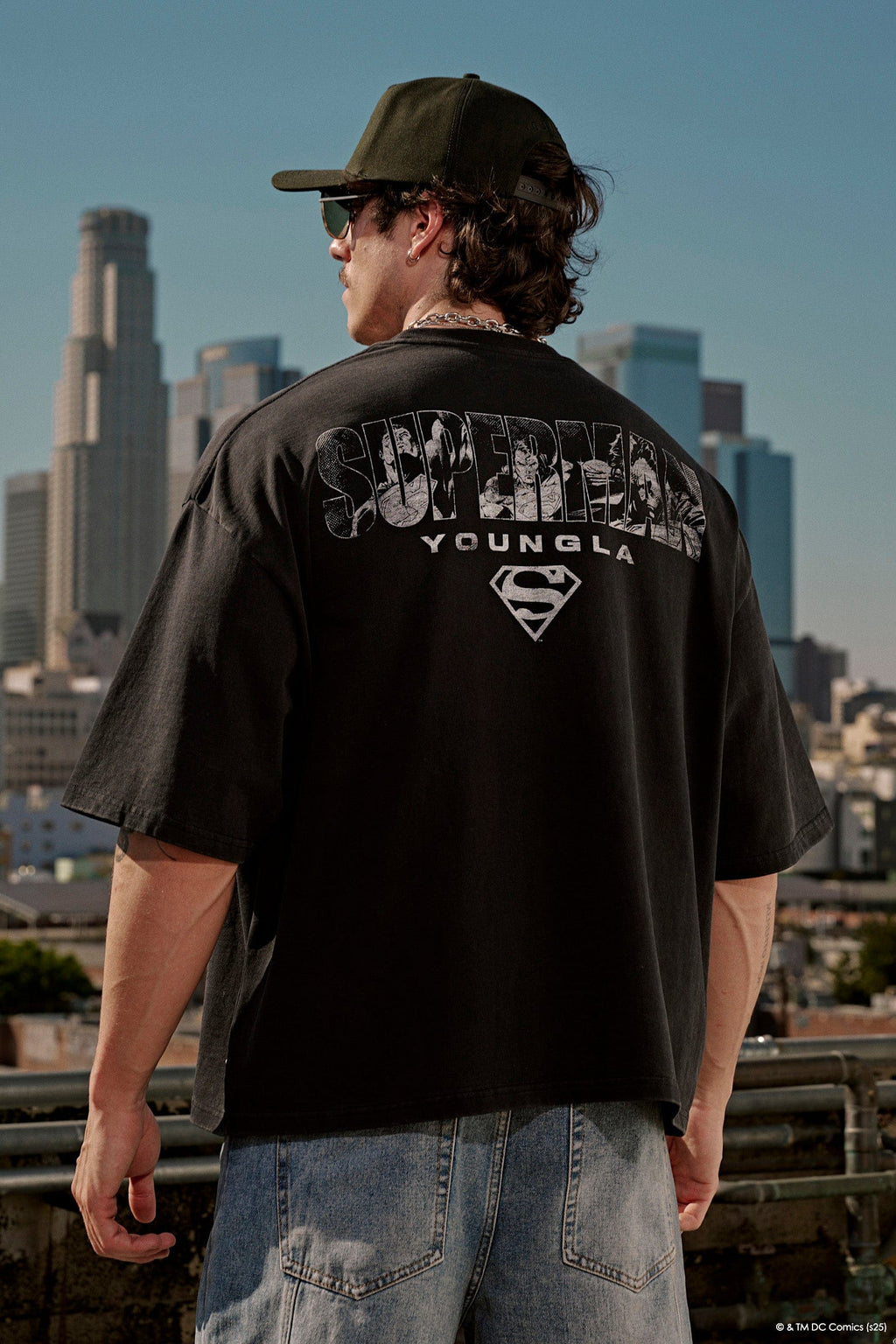 4064 - Superman Huge Tees — imagem 3
