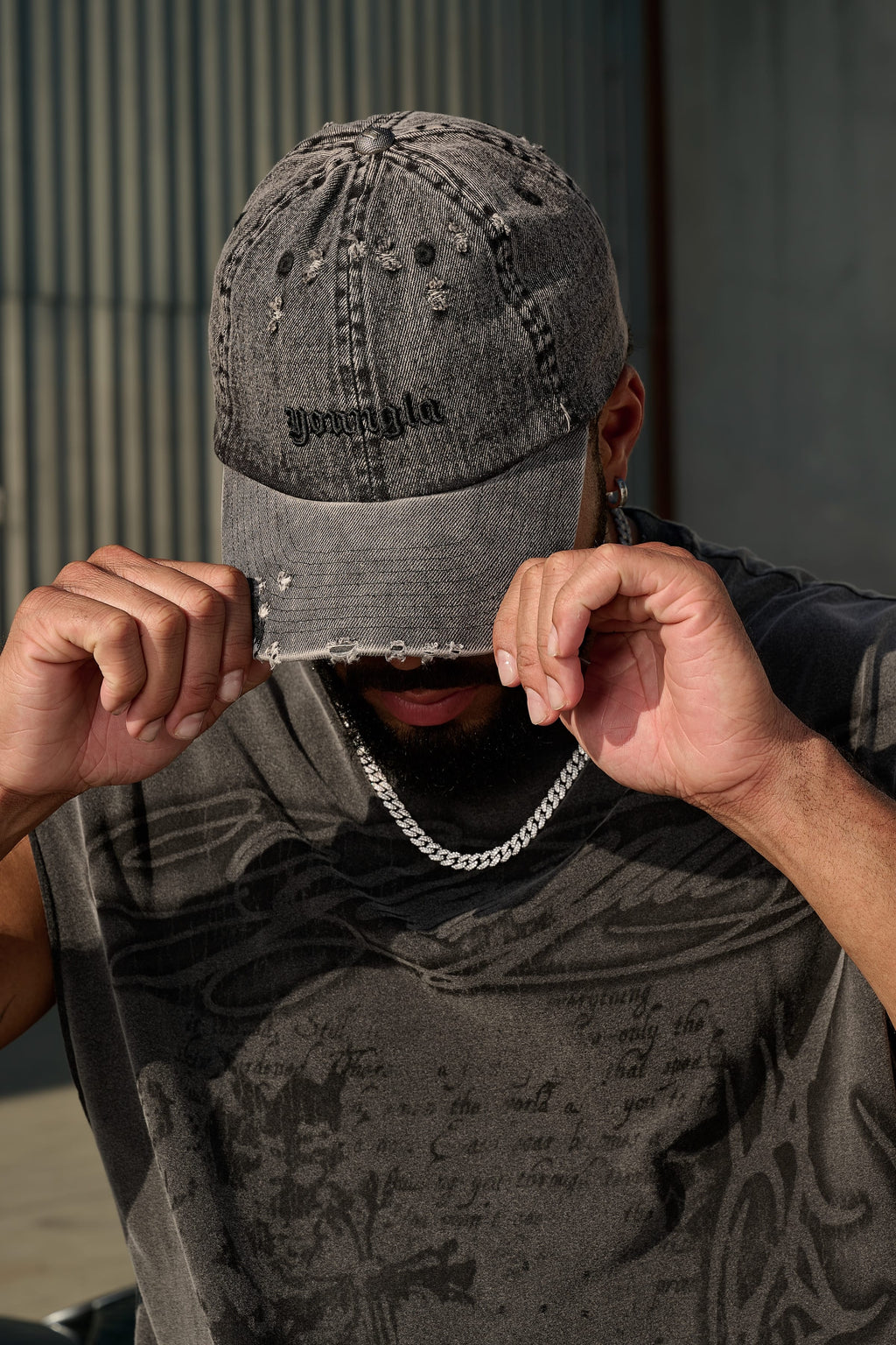 9066 - Distressed Denim Hats — imagem principal
