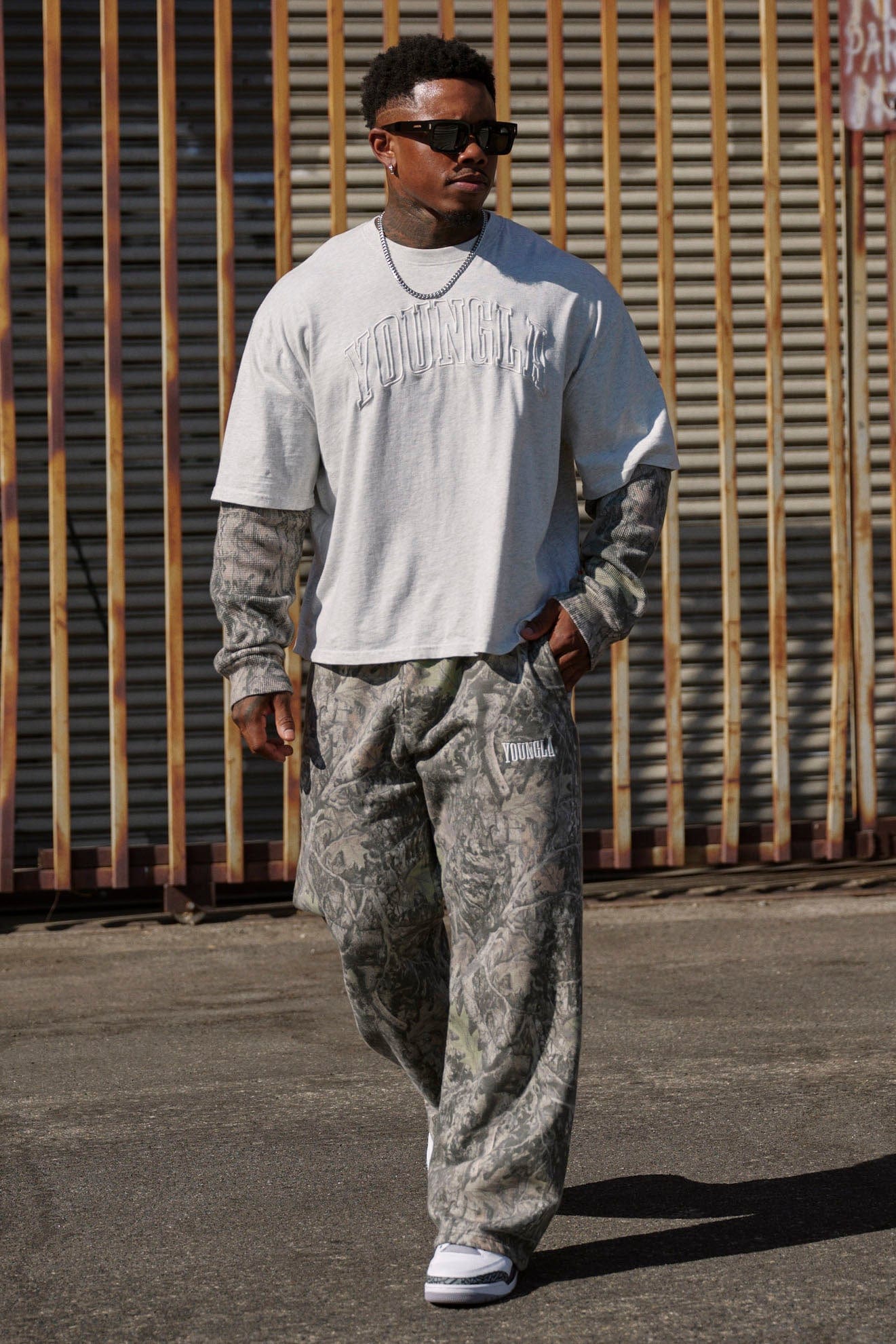 2133 - Tree Camo Baggy Sweats — imagem 2