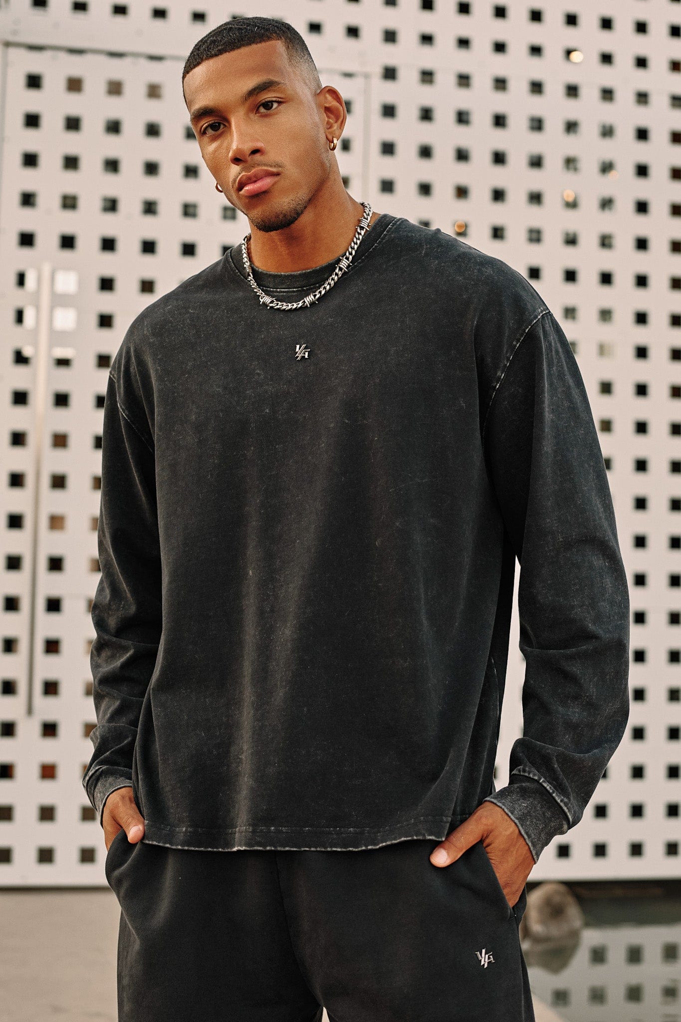 8001 - Elevated Essentials - Longsleeves — imagem 2