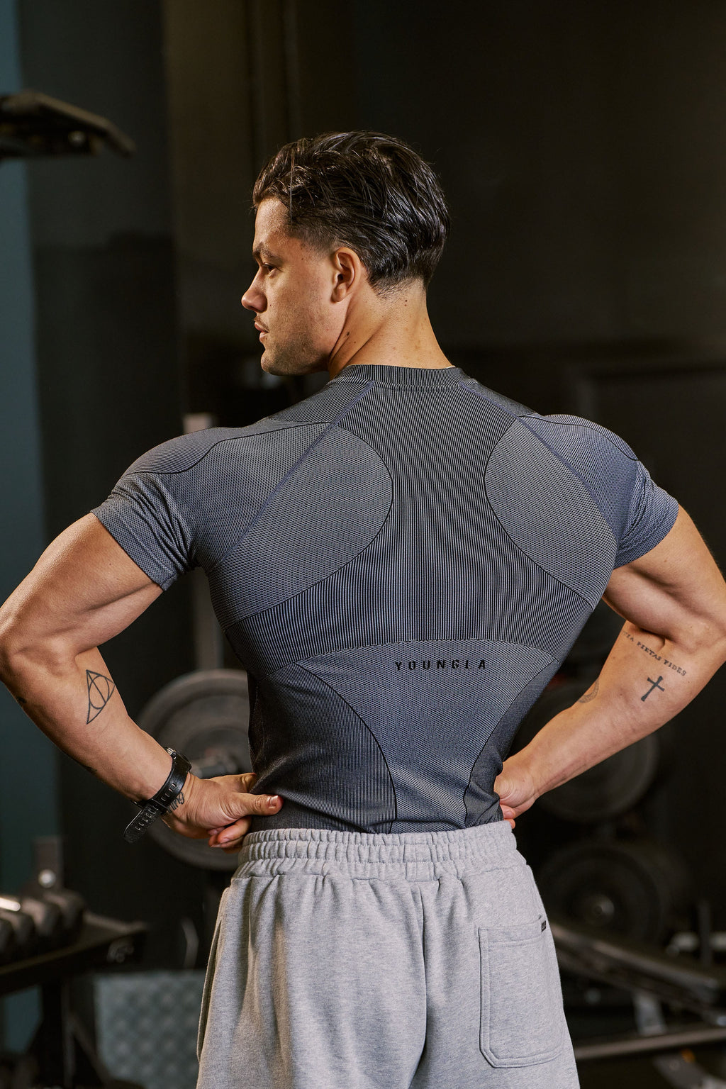 4339 - Forme Compression Tees — imagem 2
