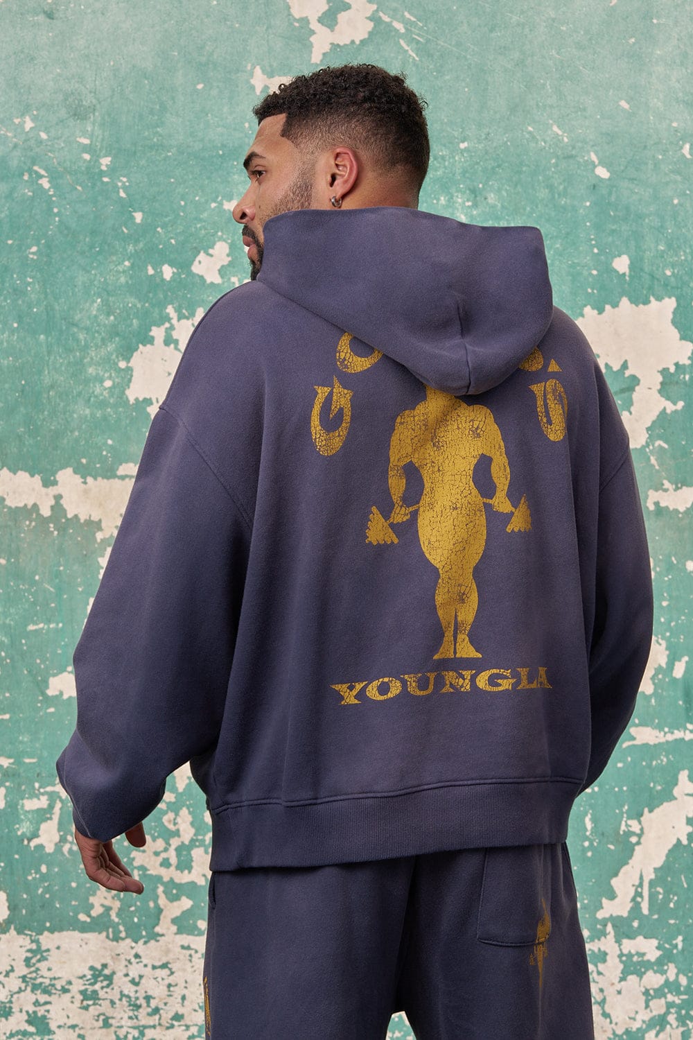 5167 - Gold's Iron Legacy Crest Hoodies — imagem 1